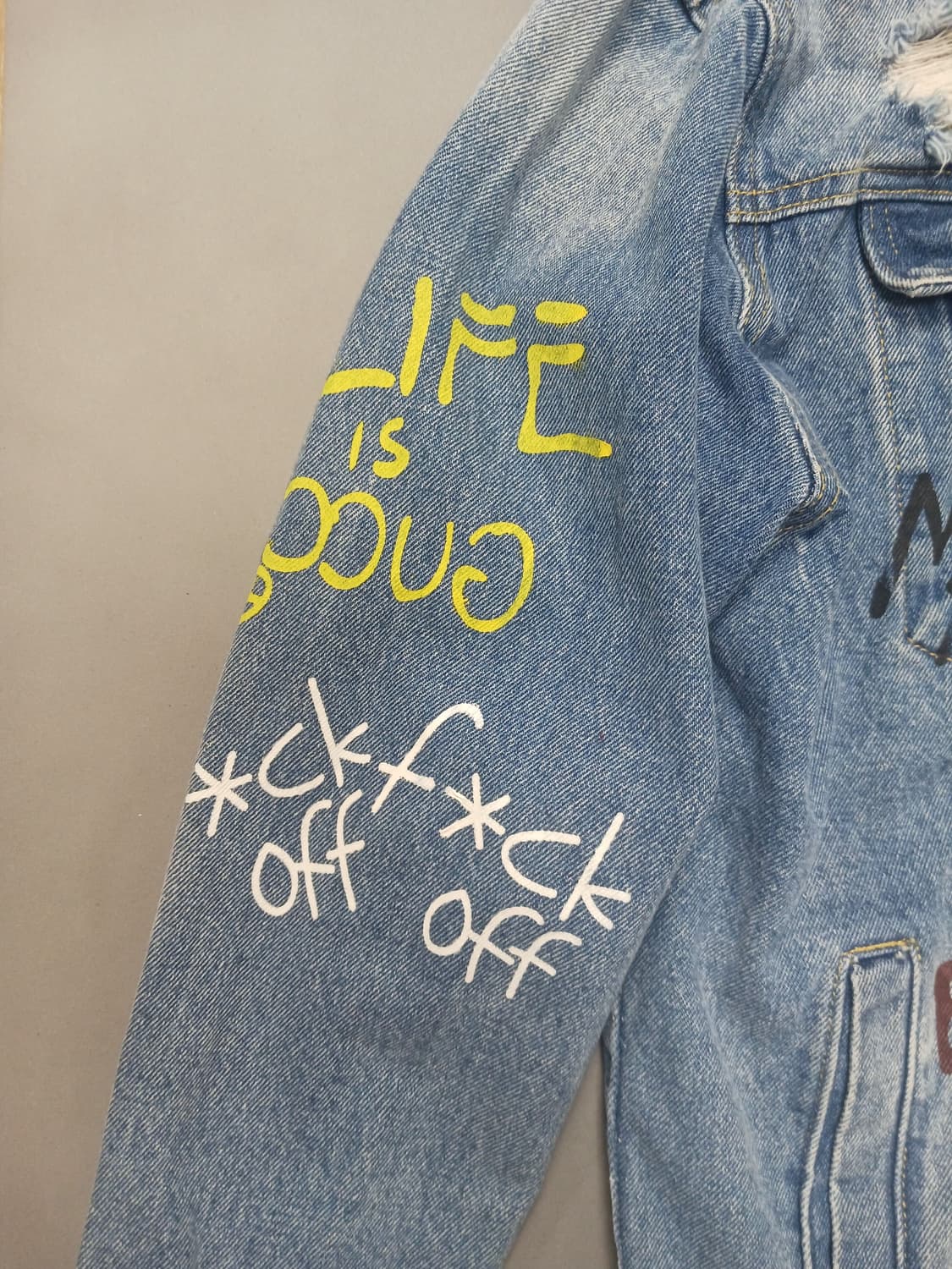 [F] 뱀파이어위켄드 그래피티 워싱 데님 트러커 자켓 상품이미지5