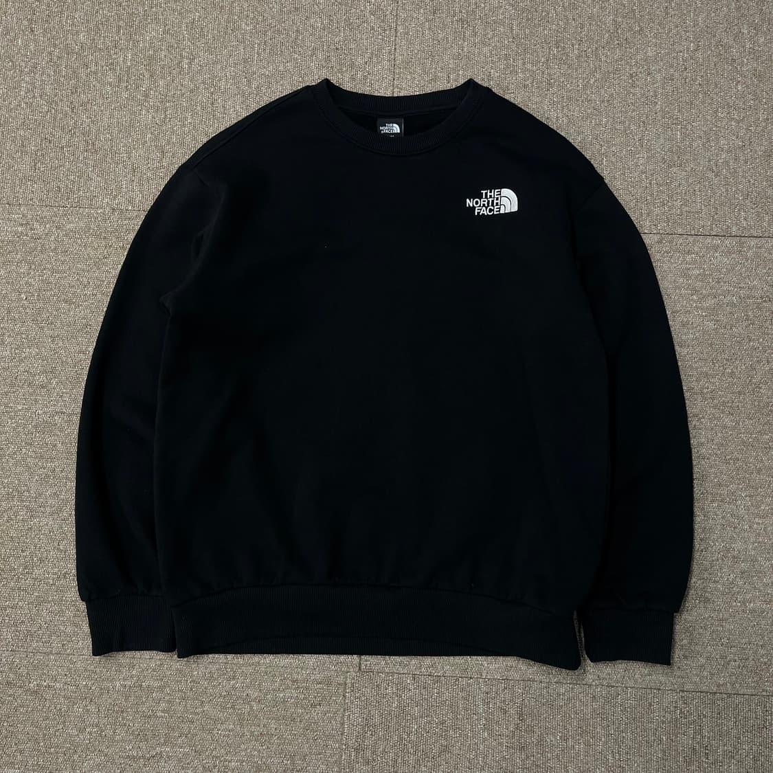  노스페이스 맨투맨 상품이미지2