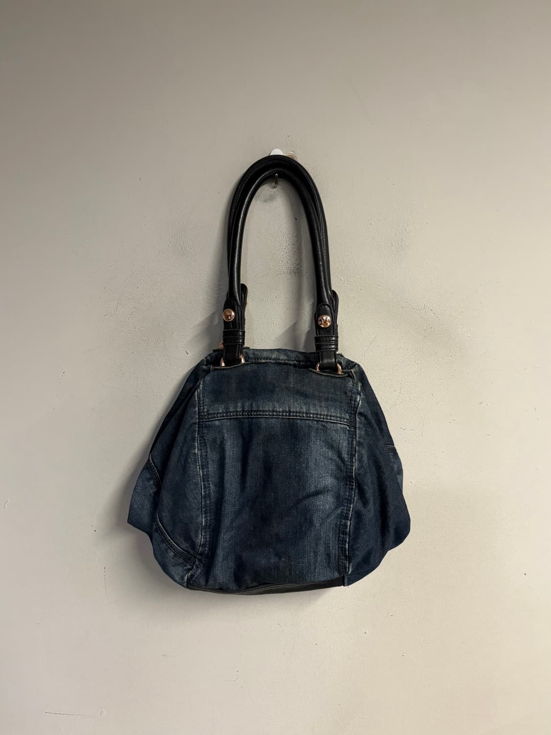 DIESEL denim x leather weave shoulder ba 상품이미지5