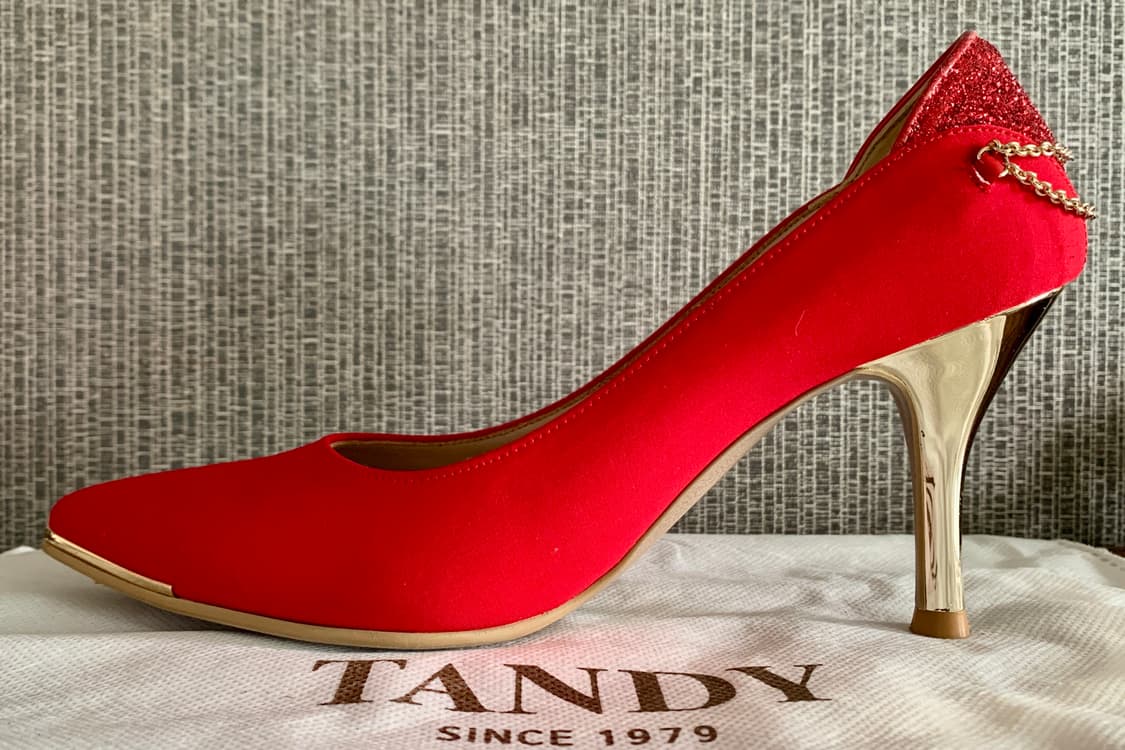 탠디 TANDY 베카치노 레드 스틸레토 힐 하이힐 공단 펌프스 빨강 구두 상품이미지6