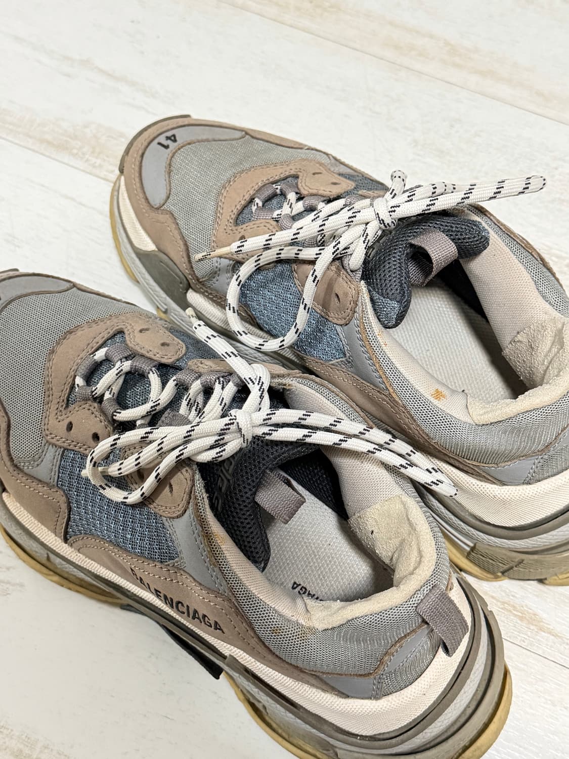 발렌시아가 트리플s 그레이 41사이즈 상품이미지1