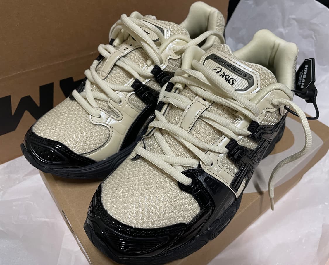 아식스 젤님버스9 바닐라블랙 240 상품이미지3