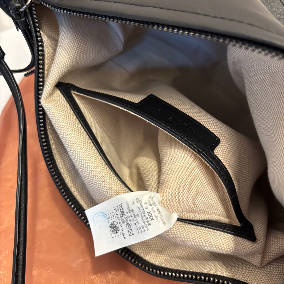 정품 아카이브앱크 양가죽 플링백     상품이미지10