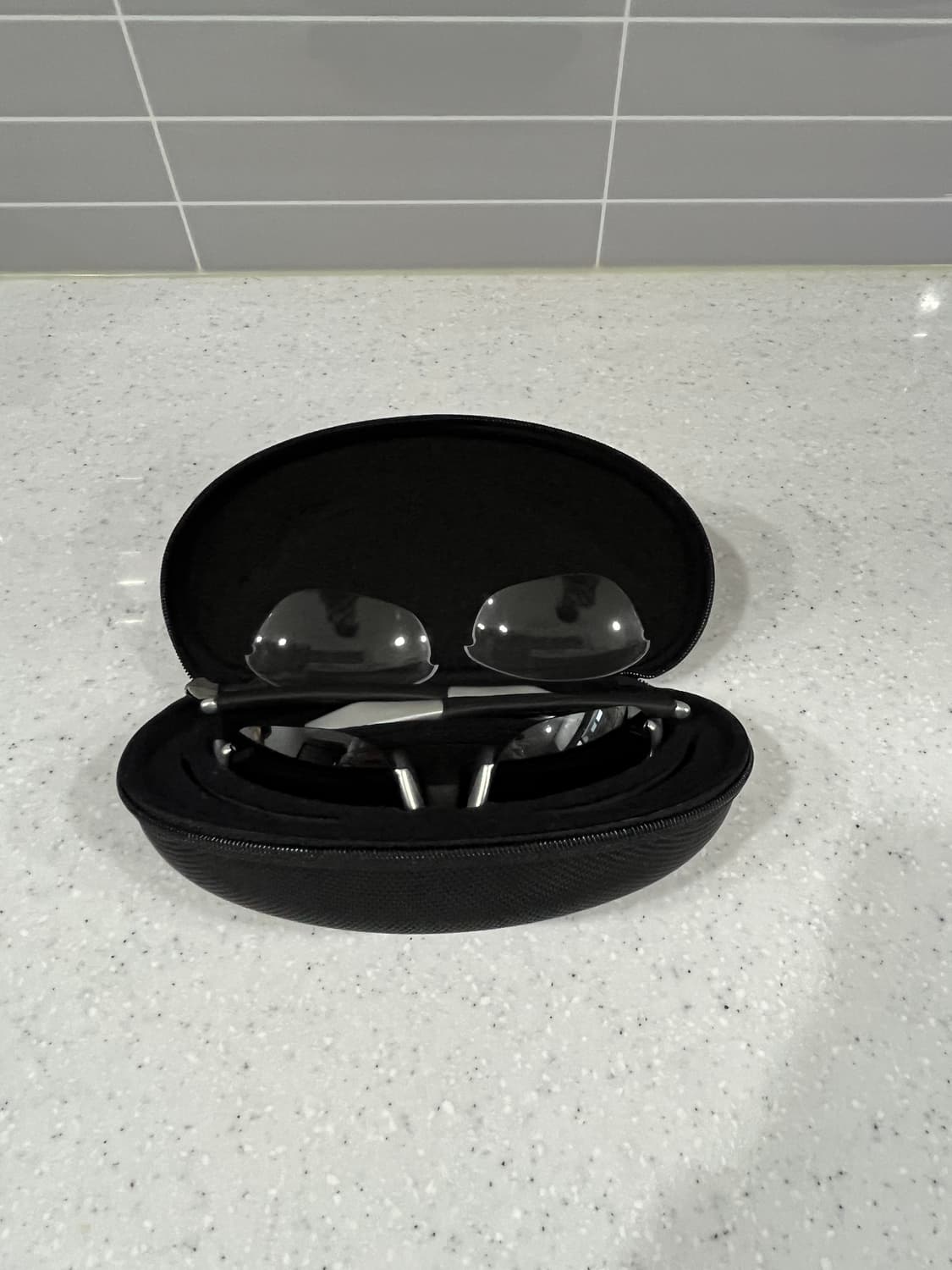 오클리 하프자켓 1.0 (케이스 + 기본 렌즈 + 클리어 렌즈) 상품이미지8