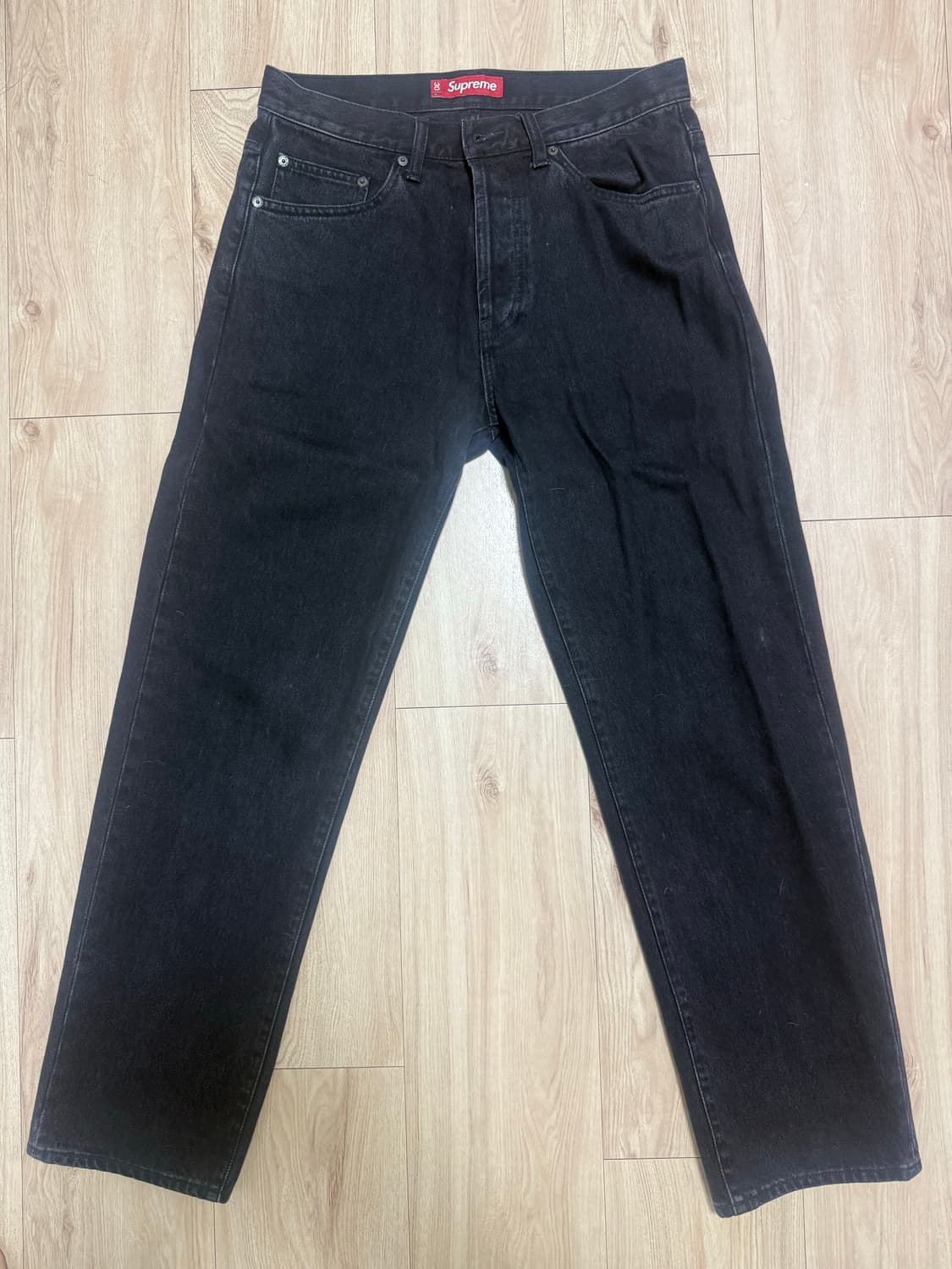 [30] 24fw 슈프림 레귤러 진 블랙 상품이미지1