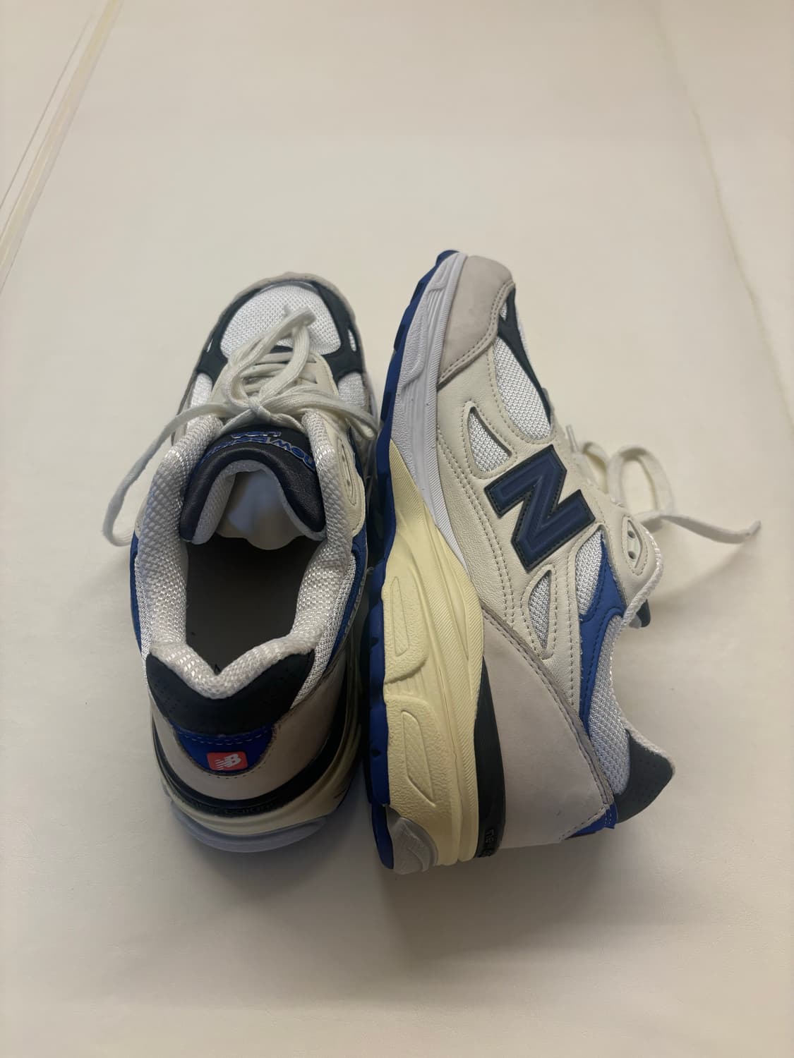 뉴발란스 990 v3 메이드 인 USA 화이트 블루 280mm 판매 상품이미지4