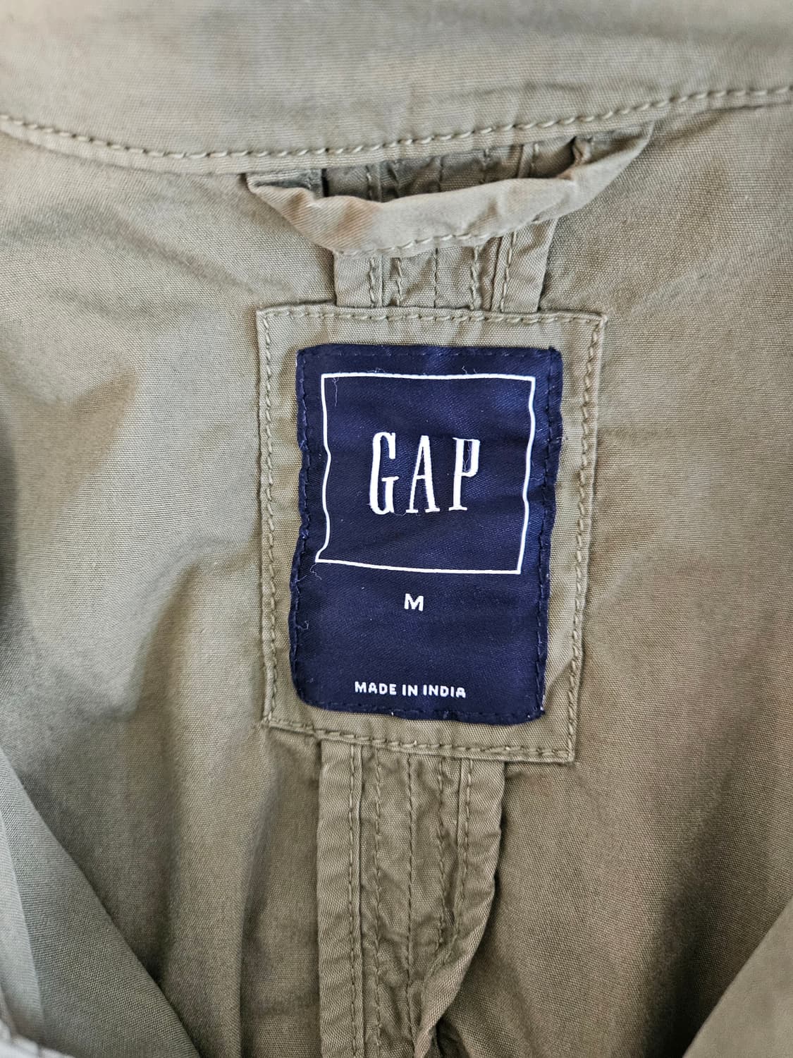 gap 밀리터리 자켓 판매합니다. 상품이미지2
