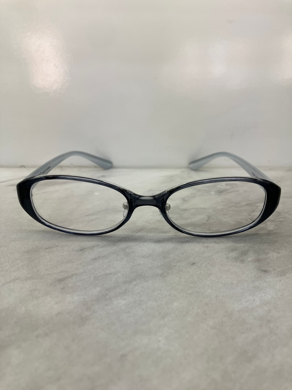 B72 AB2TR 그레이 오벌 슬림 뿔테 안경564 상품이미지6