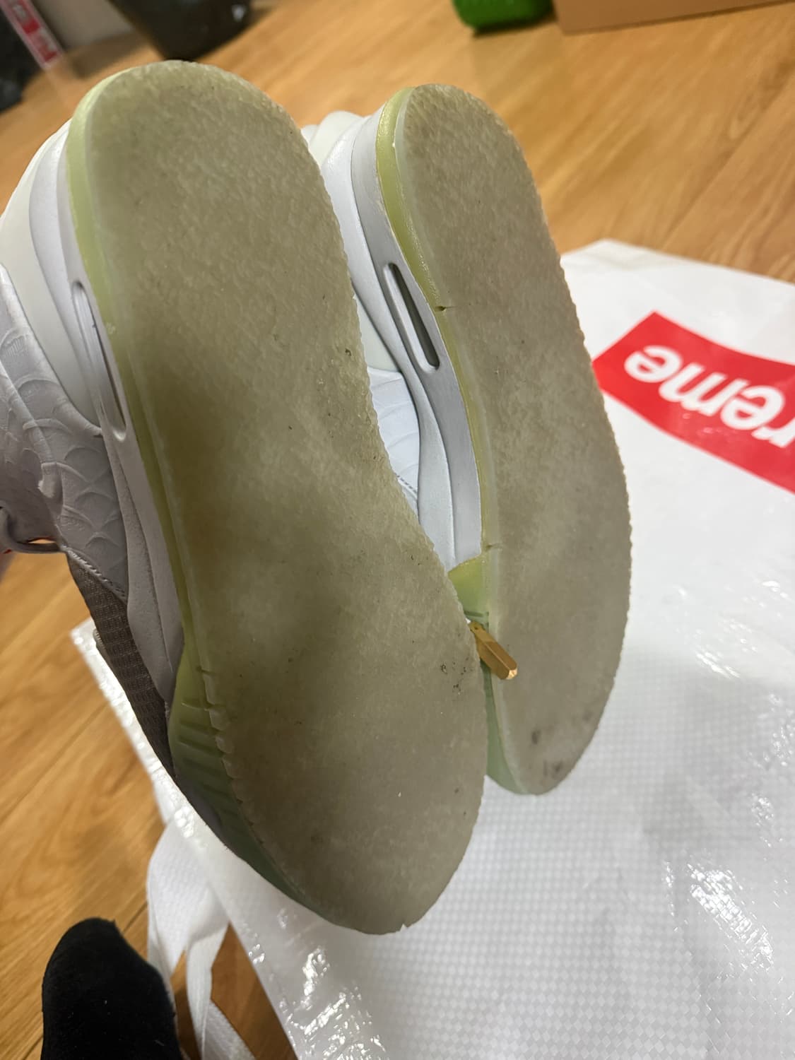 나이키 에어이지2 퓨어 플래티넘 상품이미지3