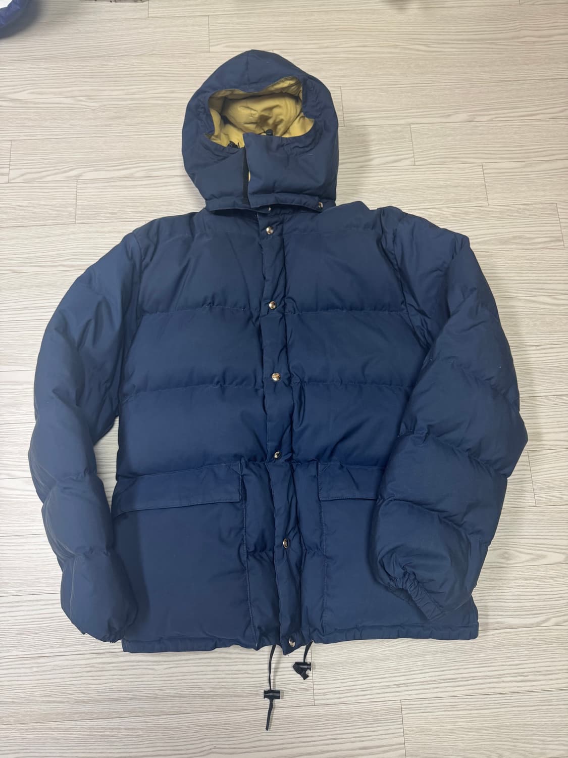 크레센트 다운웍스 사이즈L 상품이미지1