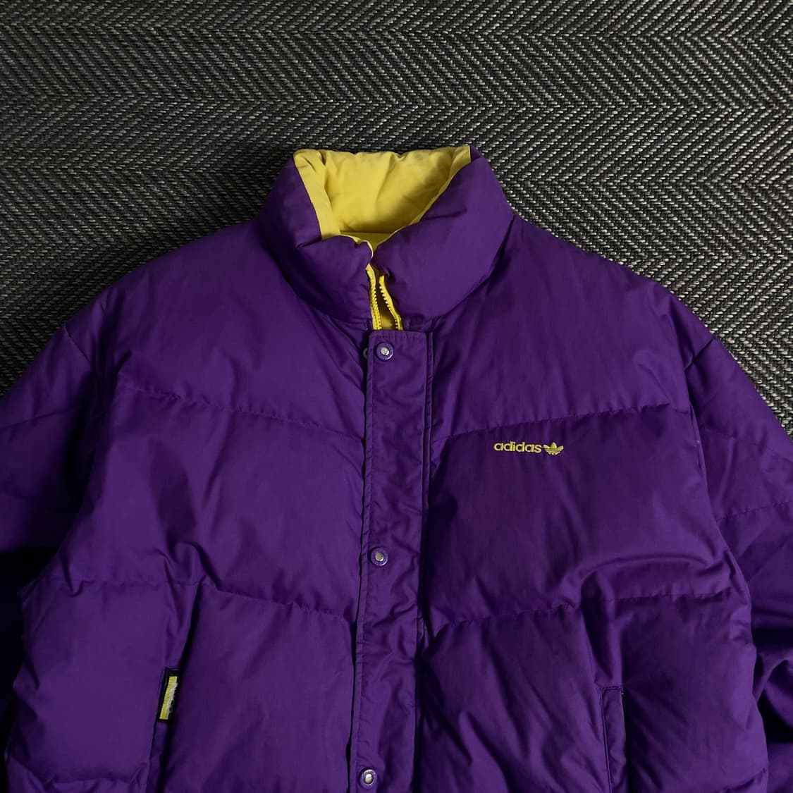 90s 아디다스 올드스쿨 양면 다운 패딩o 3255 상품이미지4