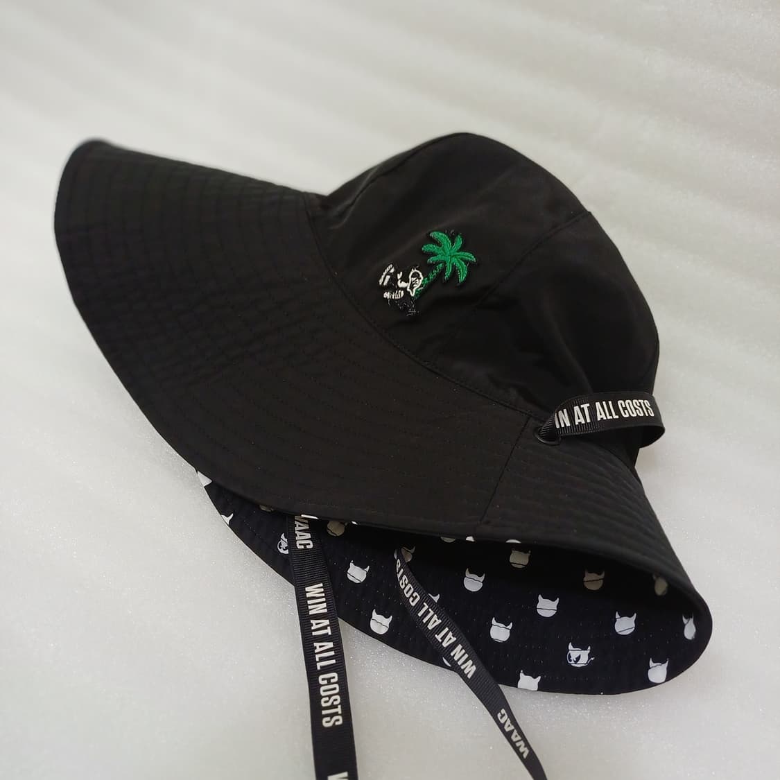 왁 골프 양면 버킷햇 벙거지 여성 모자 큐티 블랙 훌륭 맨질 사랑봉봉 상품이미지1