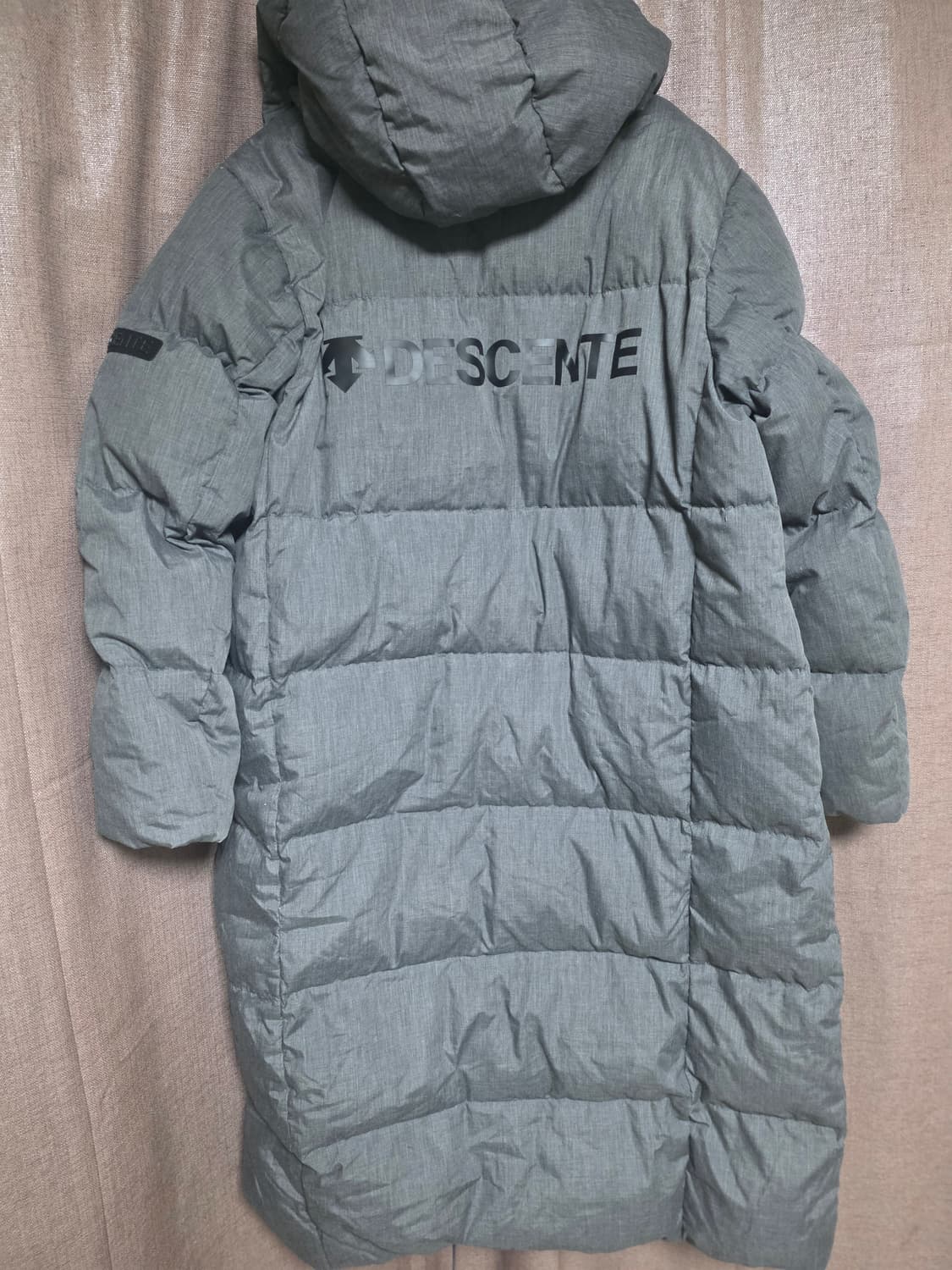 데상트구스롱패딩 100 상품이미지7