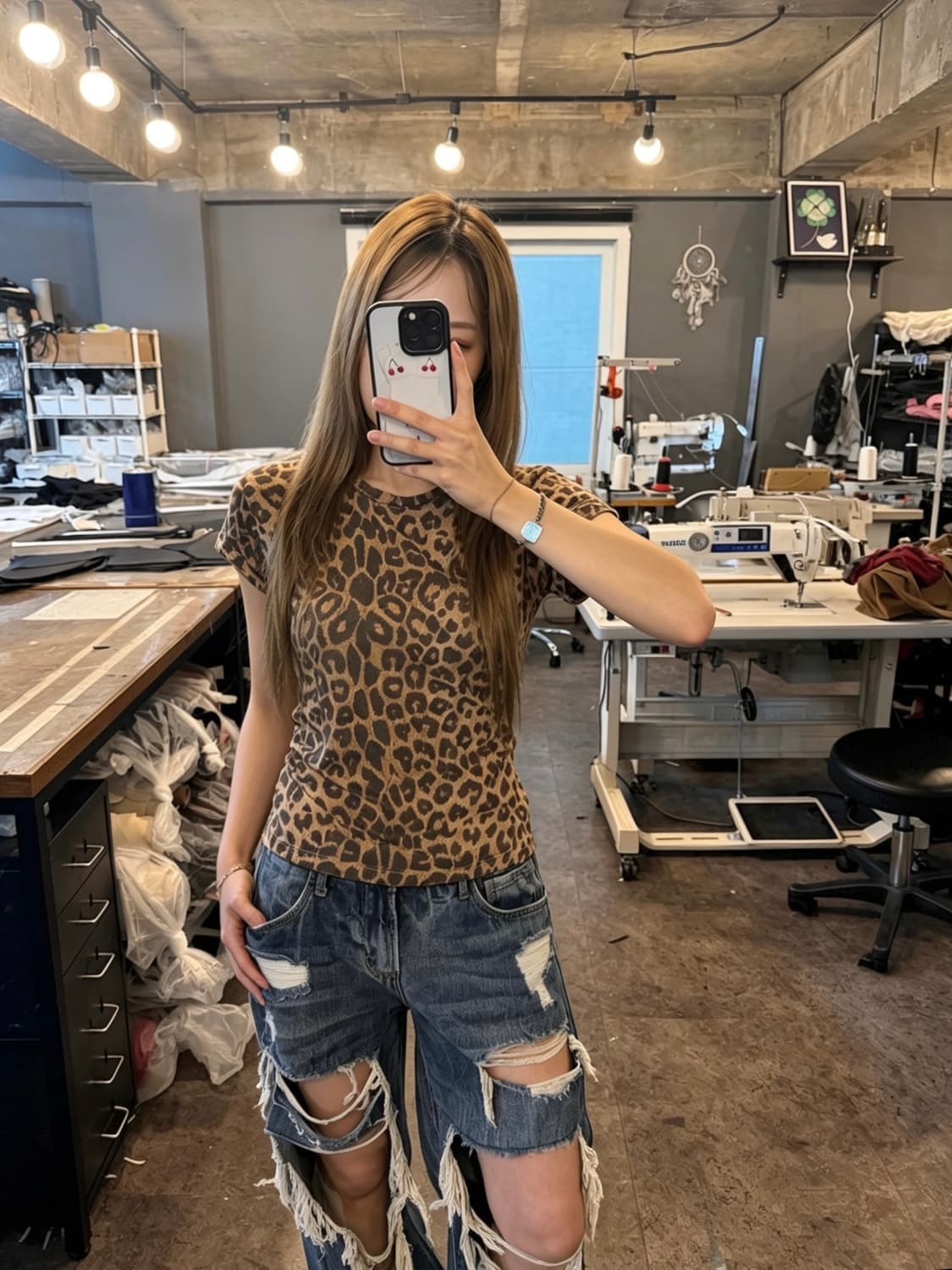 AllSaints Leopard Print Tee 상품이미지2