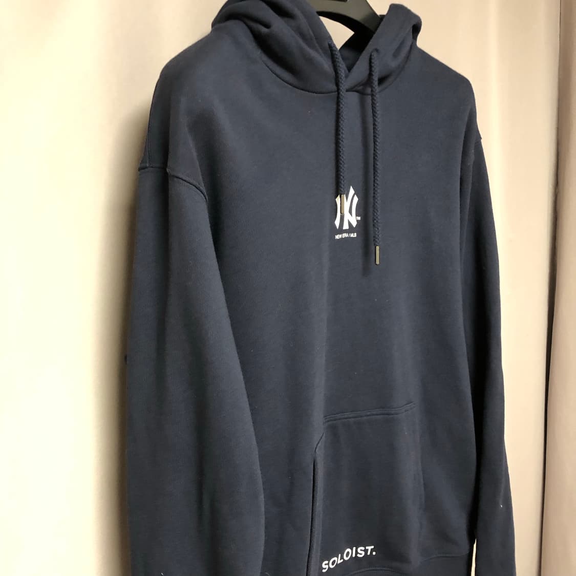 솔로이스트 뉴에라 후드 상품이미지4