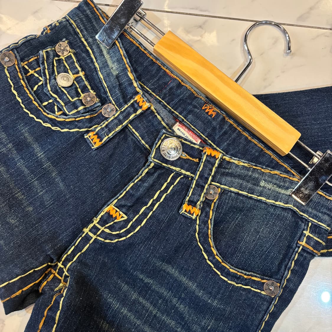 트루릴리전 joey super T 슈퍼티 로우롸이즈 부츠컷 팬츠 27 상품이미지3