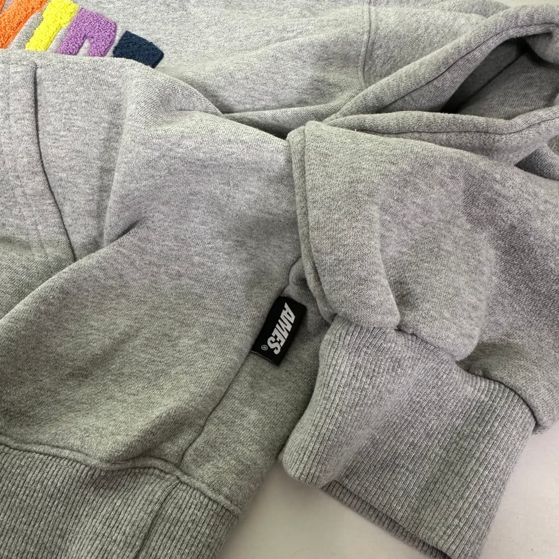 2 L 아메스 그레이 오버핏 부클로고 스웻후드티 상품이미지2