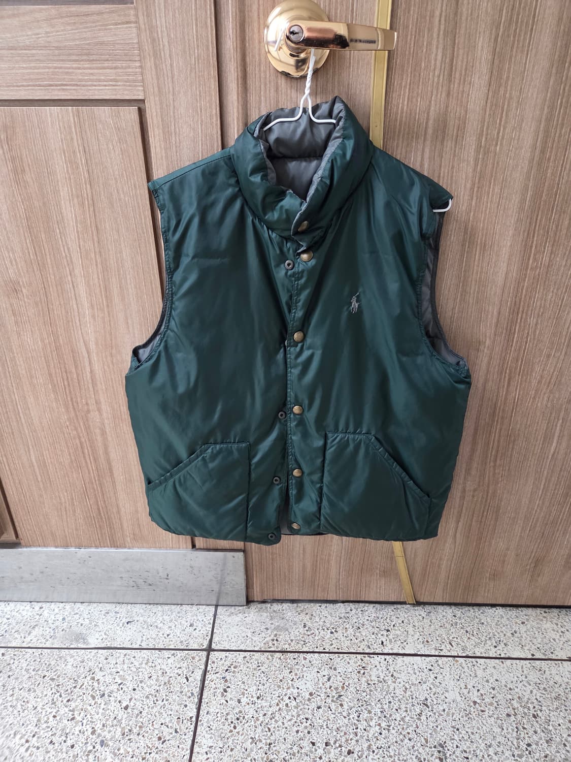 폴로 다크그린 오리 조끼 상품이미지1