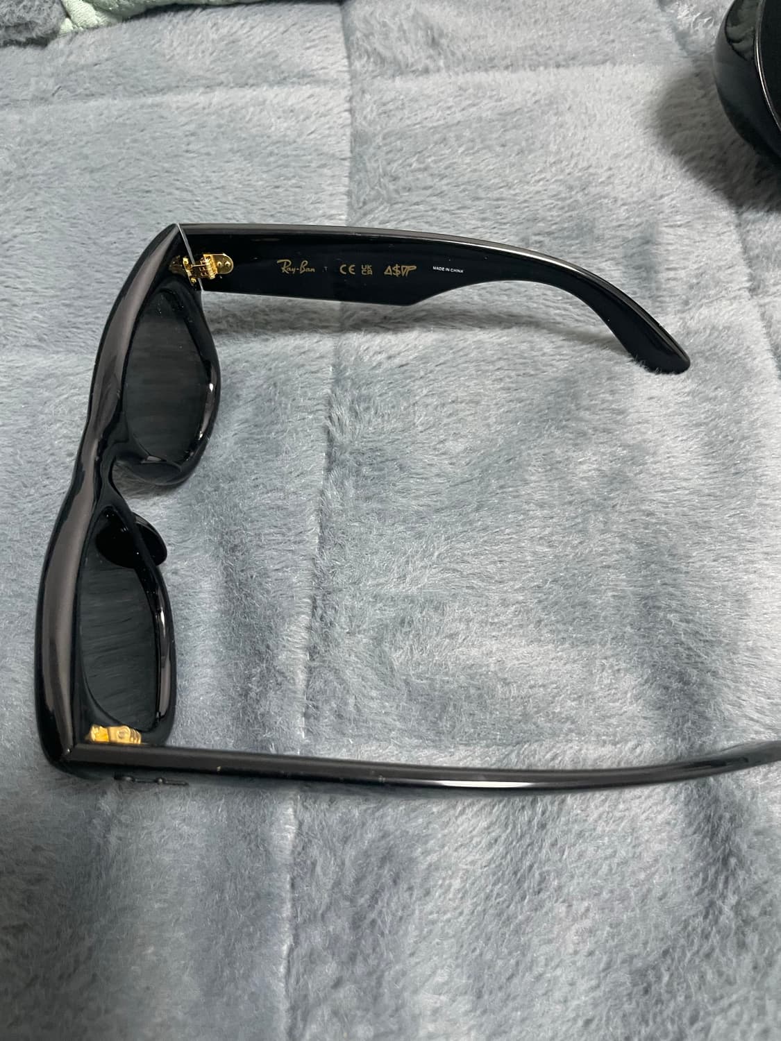 레이밴 x 에이셉 라키 웨이페어러 푸퍼 폴리쉬드 블랙 프레임 상품이미지6