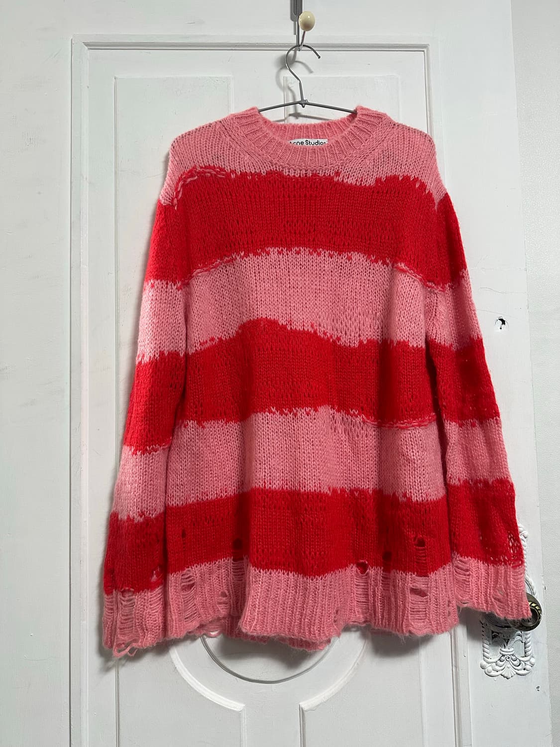 아크네스튜디오 모헤어 디스트로이드 니트 상품이미지1