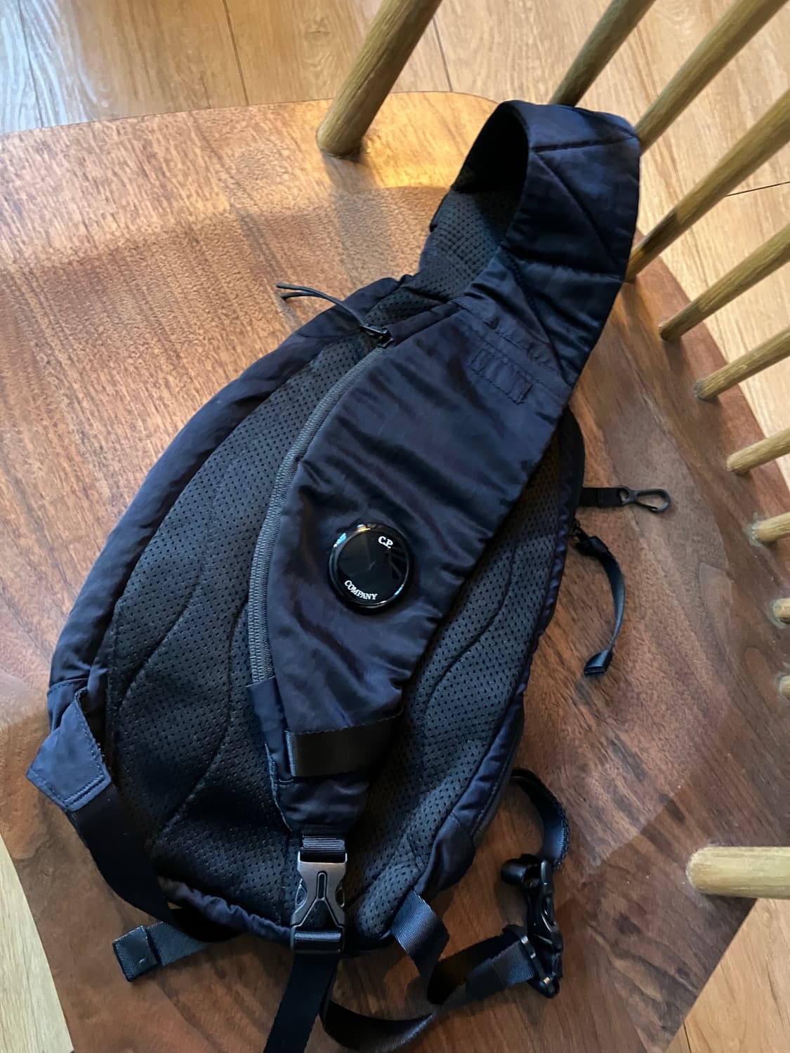 cp컴퍼니 가방 상품이미지2