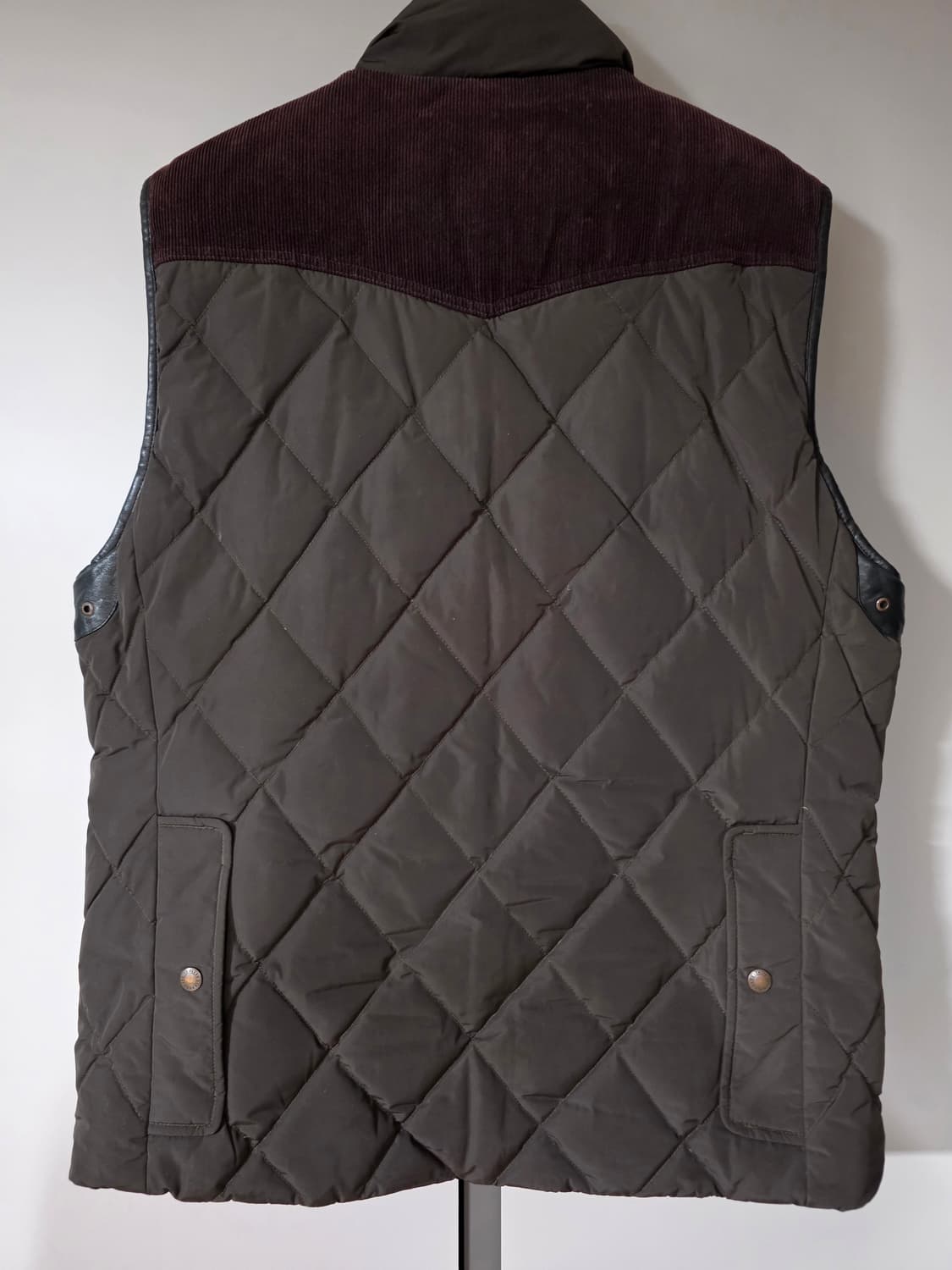 올젠 테라노바 덕다운 베스트조끼.   
싸이즈 105 상품이미지3