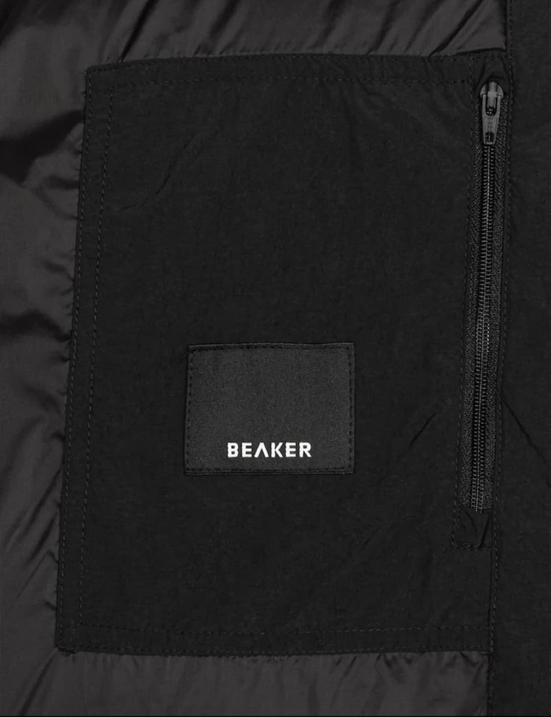 비이커 여성 후드 볼륨 구스다운 점퍼 블랙 상품이미지3