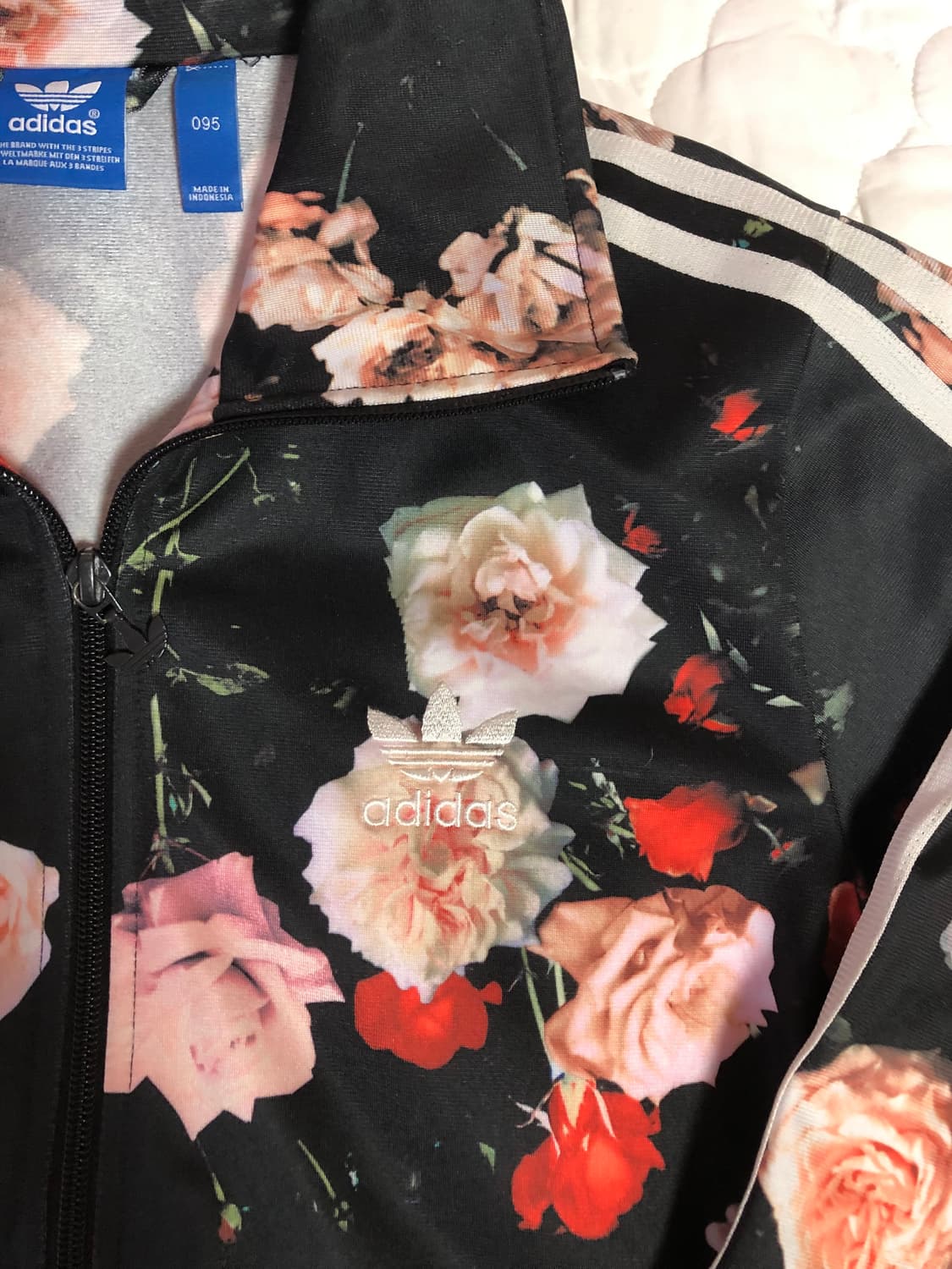 [아디다스 희귀 져지] 파이어버드 빅로고 삼선 플로랄트랙탑 져지 95 상품이미지3