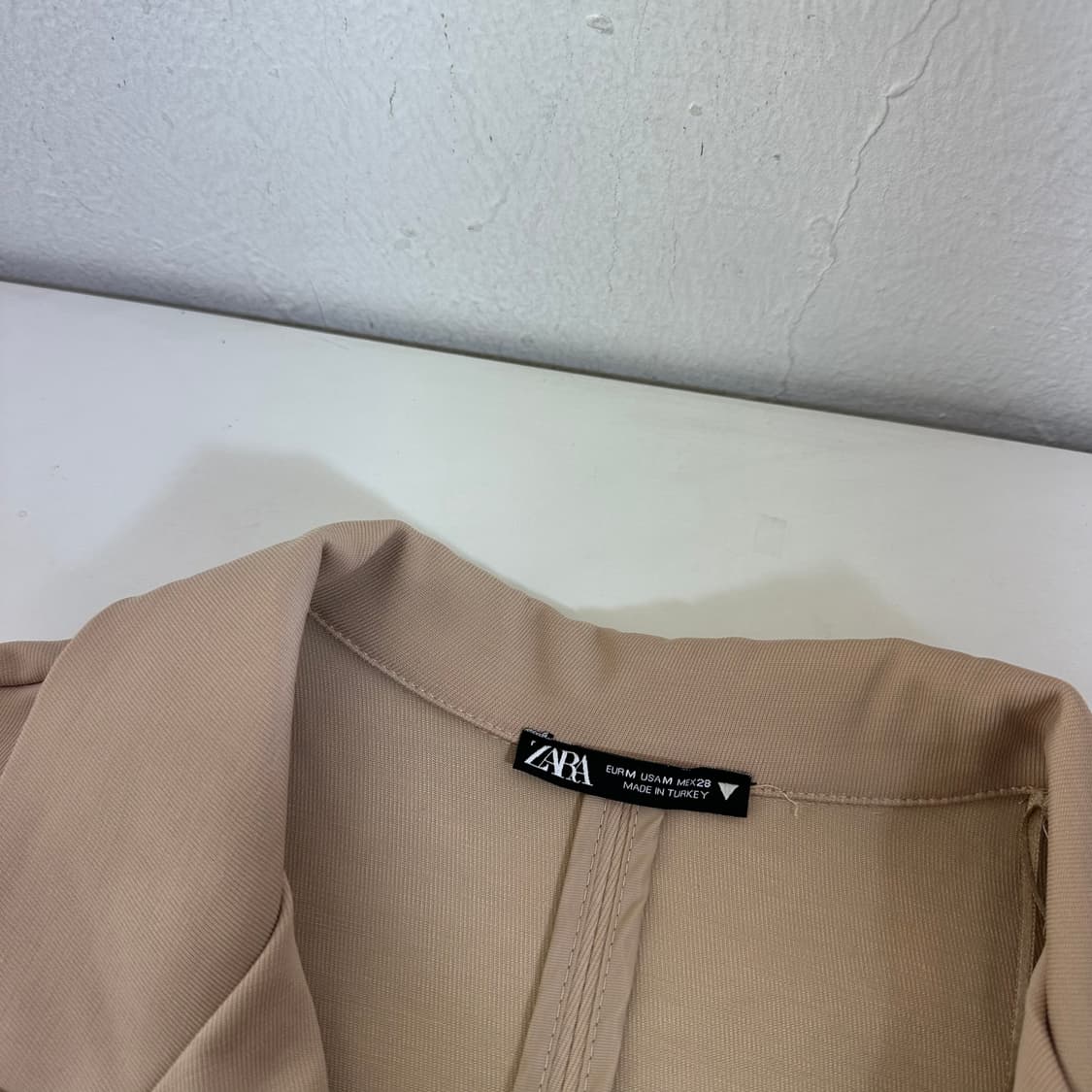 우먼M-L 자라 베이지 오픈카라 크롭자켓 상품이미지3