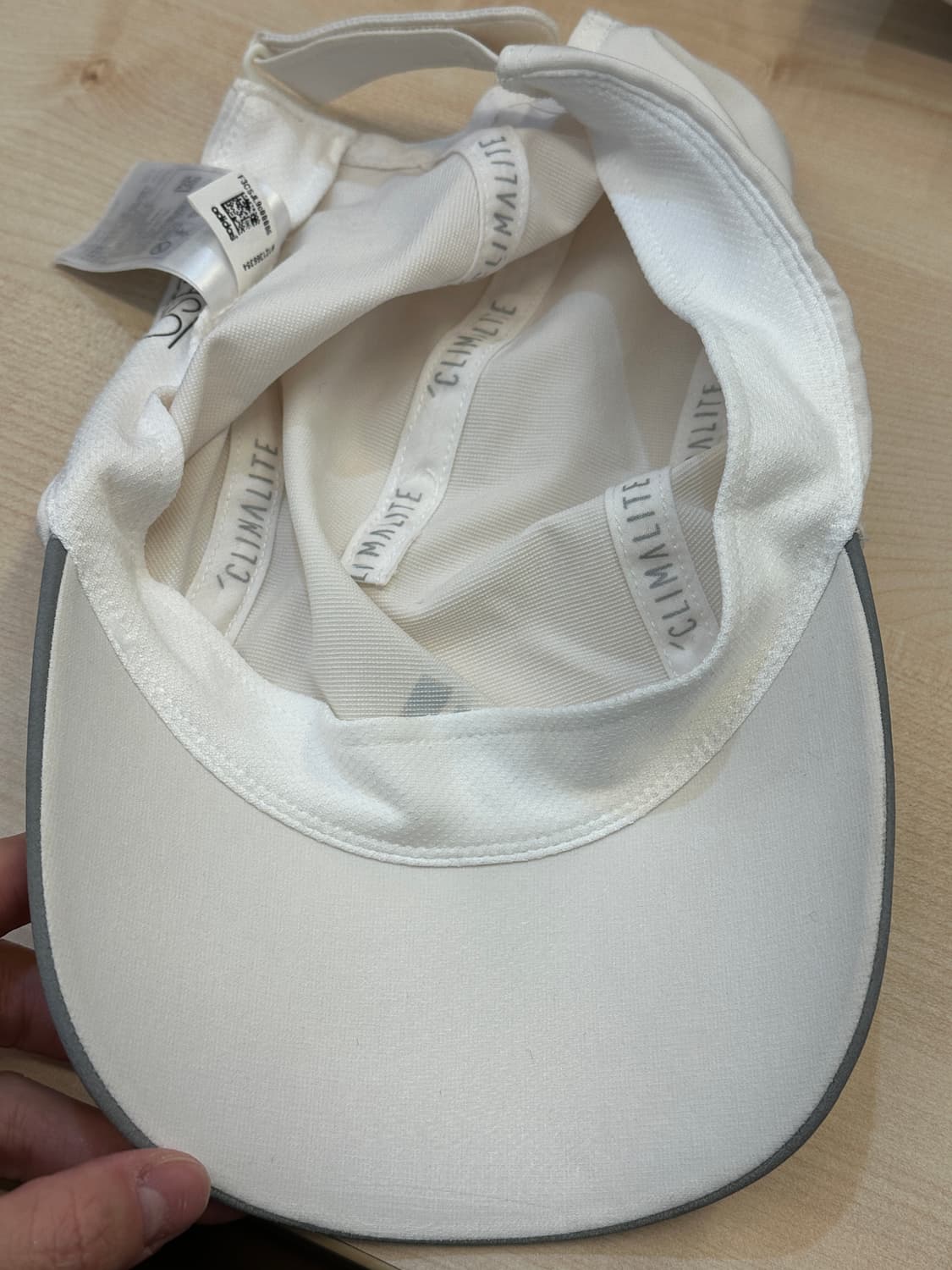 아디다스 화이트 볼캡 상품이미지8