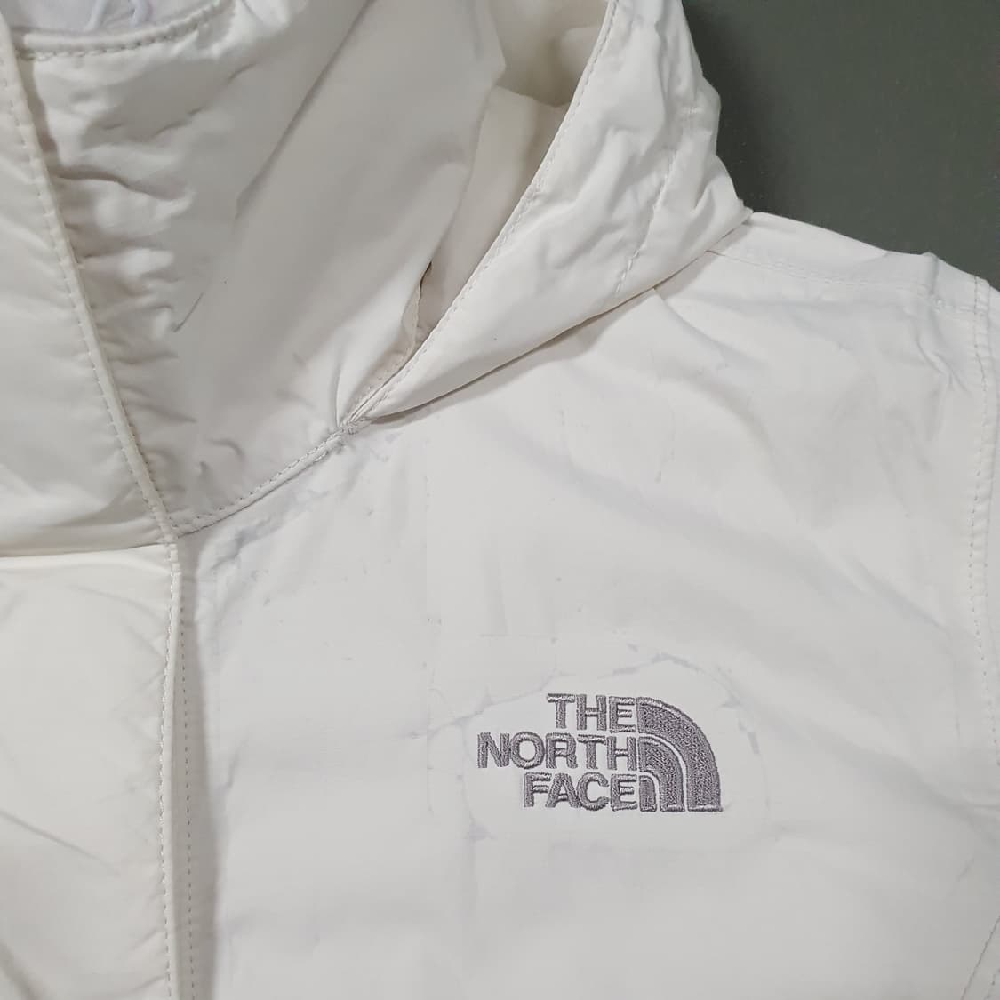 여성 S) 노스페이스 하이벤트 화이트 바람막이 후드 마운틴 윈드 자켓 상품이미지5