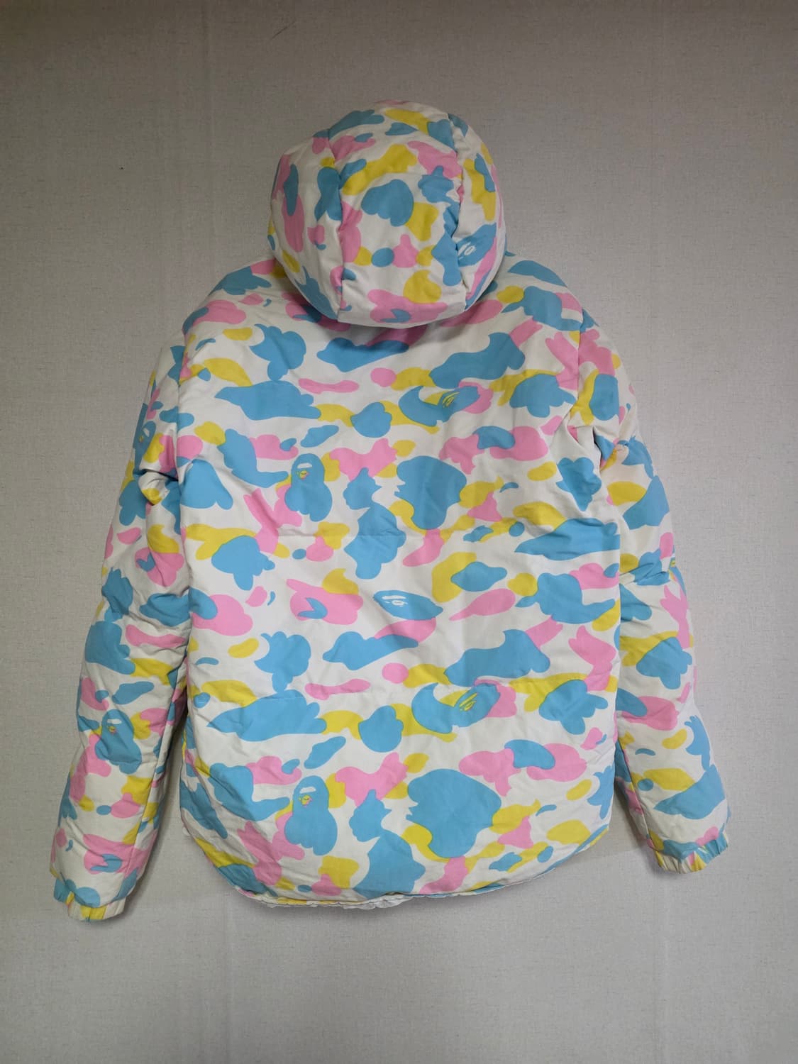 [OG S]베이프 OG 캔디카모 리버시블 다운 자켓 상품이미지2