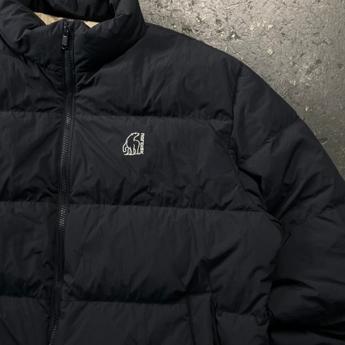 100 노르디스크 크리스탈다운 라이트 2 패딩 상품이미지2