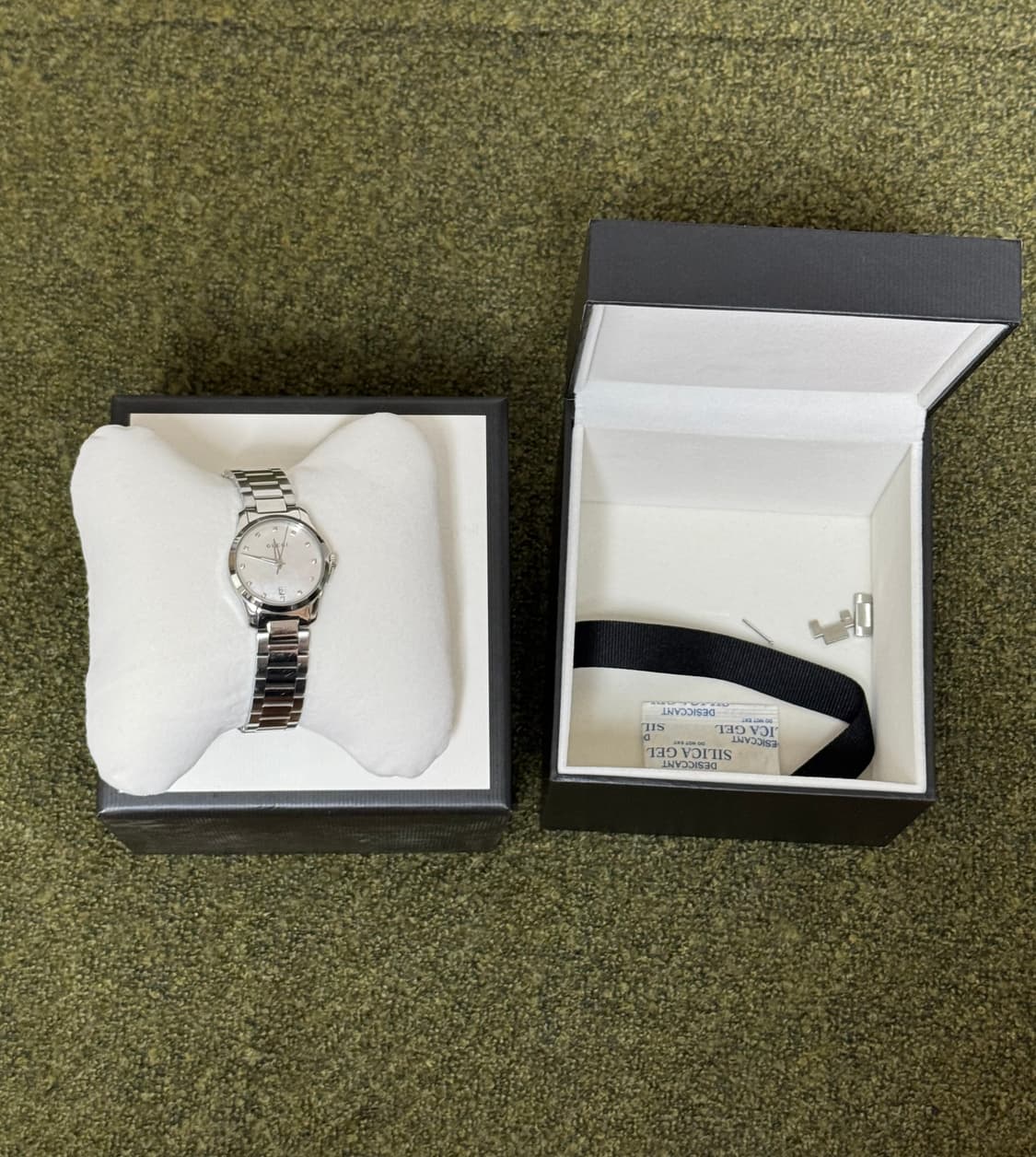 구찌 펄다이얼 다이아몬드 스몰 상품이미지2