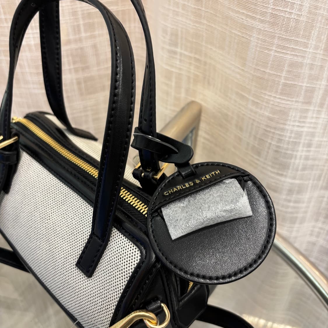 정품 찰스앤키스 미니 토트 크로스백     상품이미지5