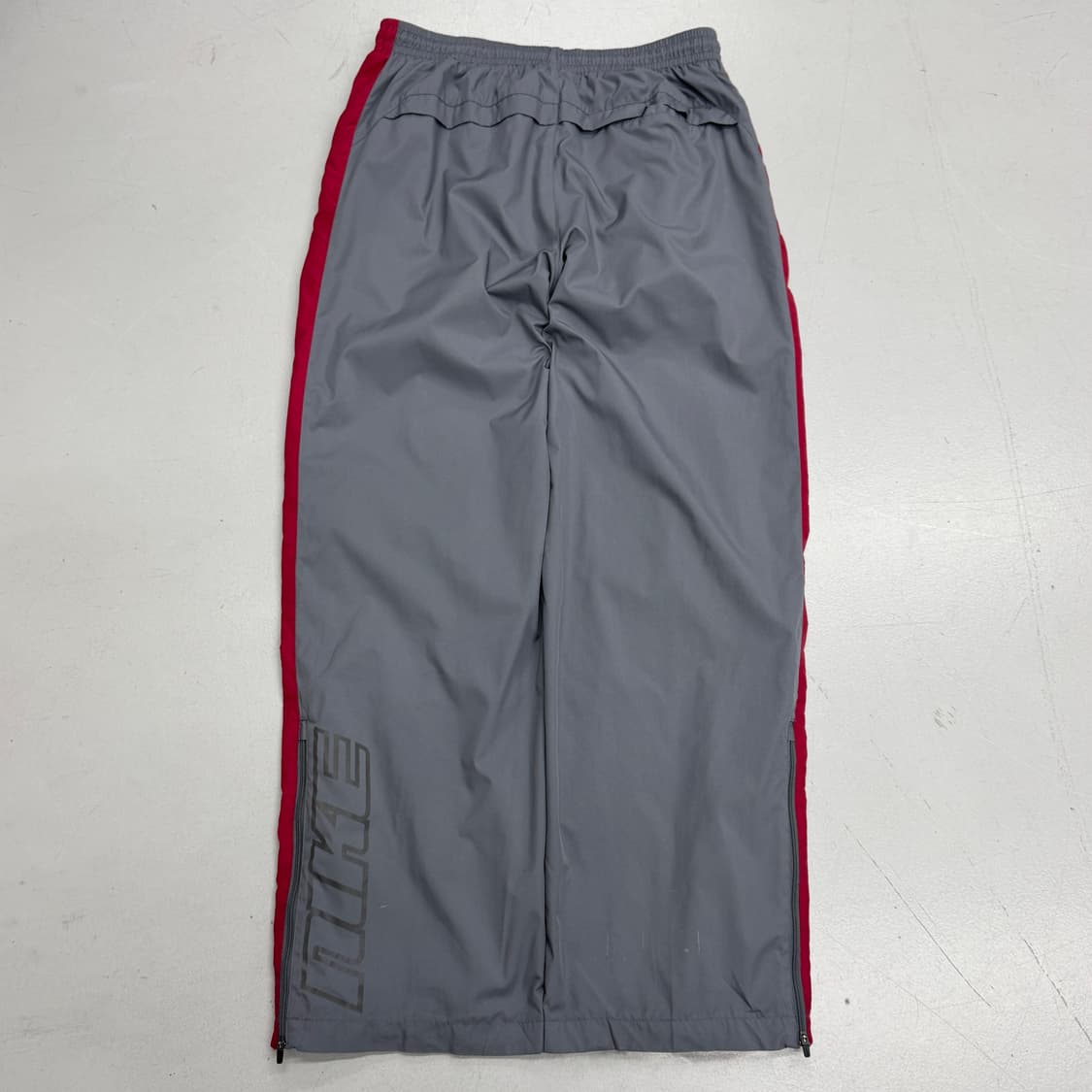 나이키 00s 스우시 올드스쿨 와이드 바람막이 트랙팬츠 상품이미지3