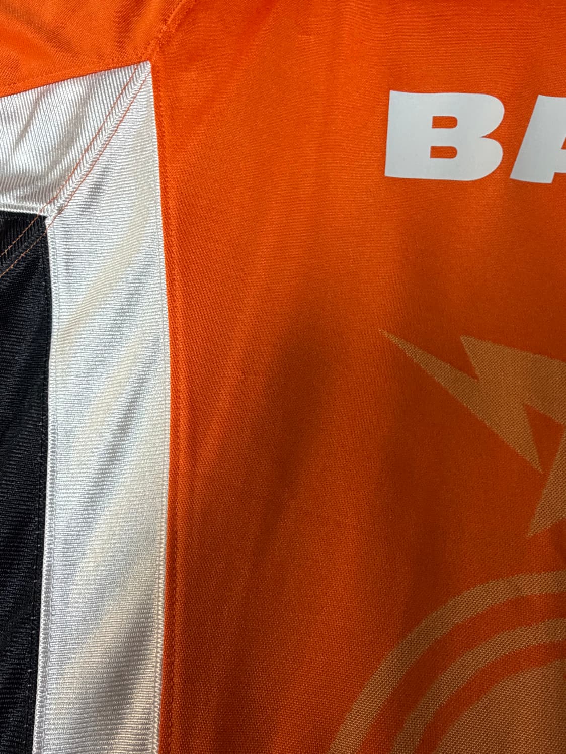 베이프 멀티로고 릴렉스 핏 사커져지 (오렌지) xl 판매합니다 상품이미지4