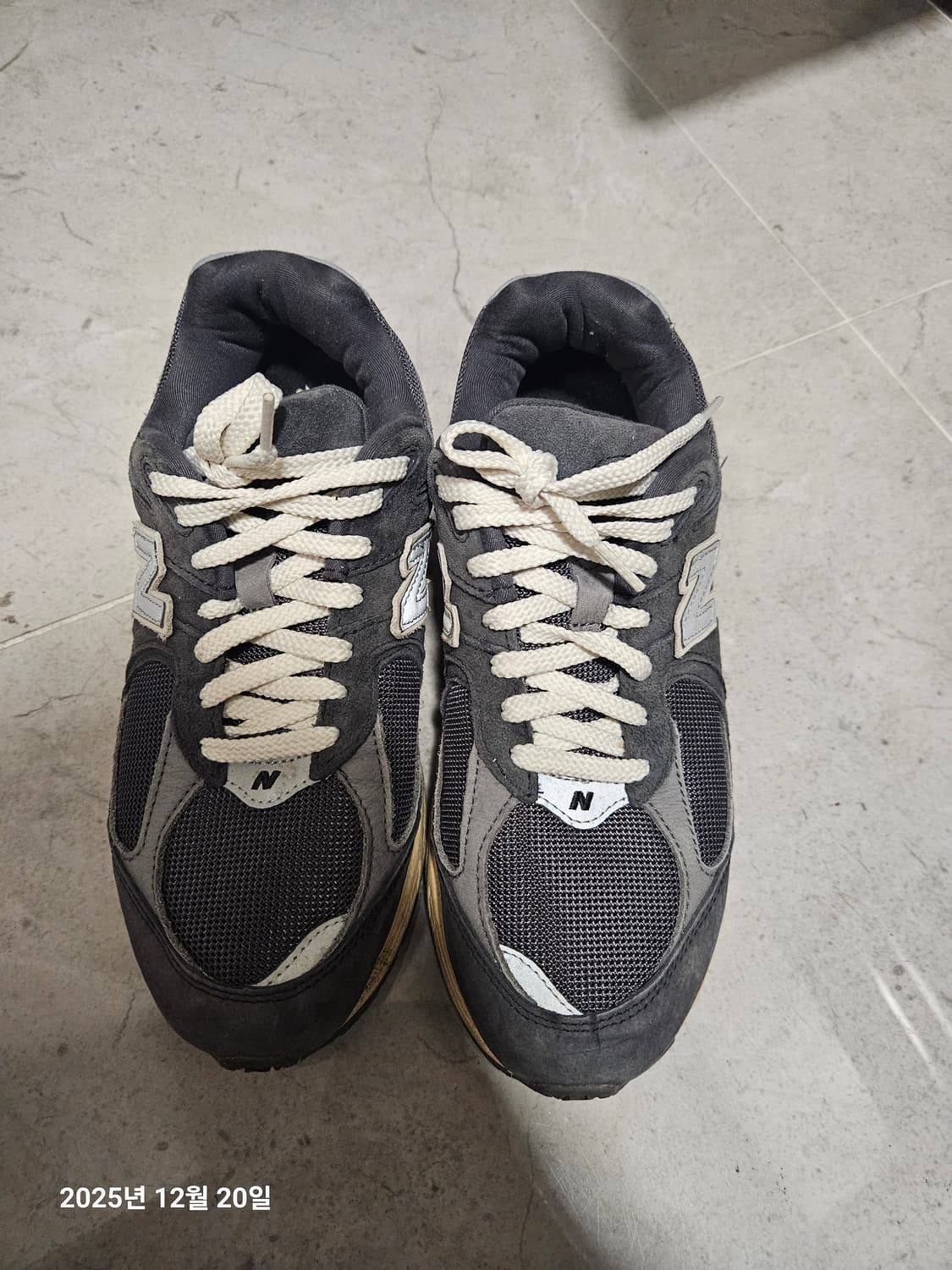 뉴발란스2002R 운동화 255 상품이미지1