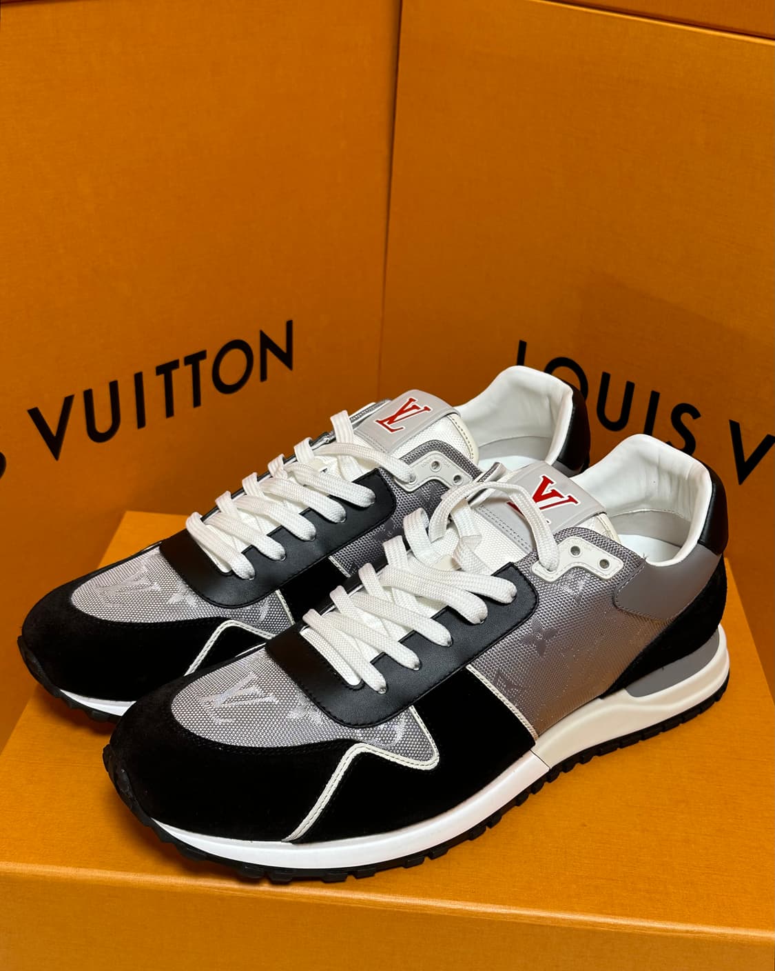 루이비통 모노그램 런어웨이 스니커즈 uk10 국내판 상품이미지1