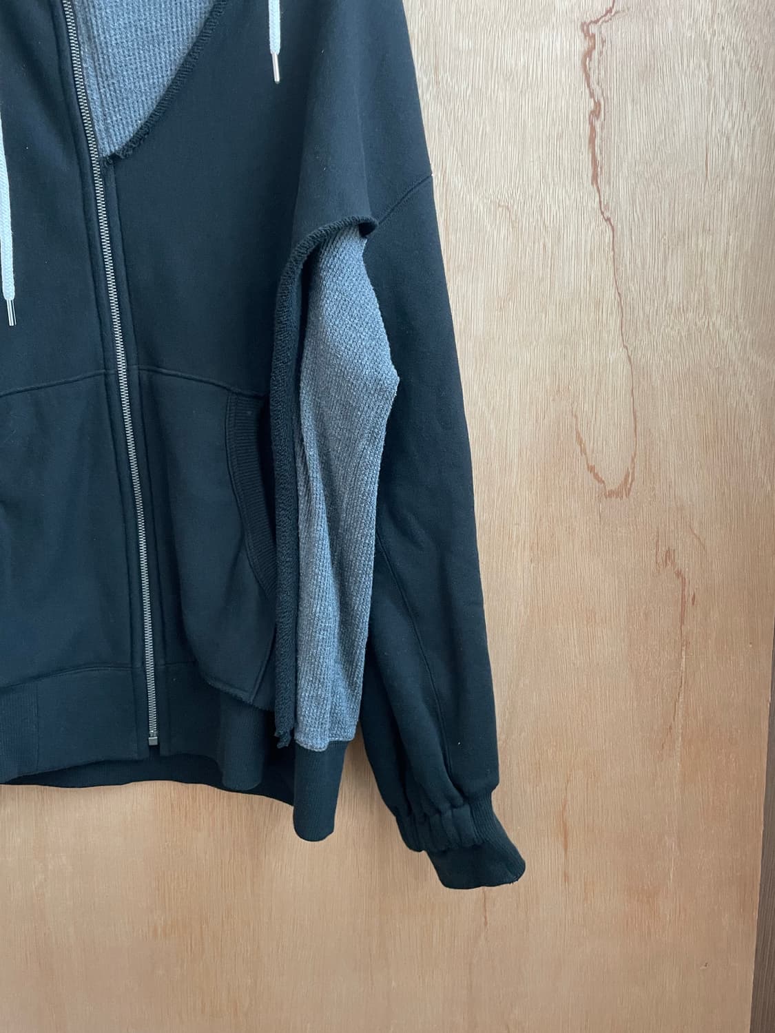 파세타즘 컷아웃 레이어드 후드집업 상품이미지6