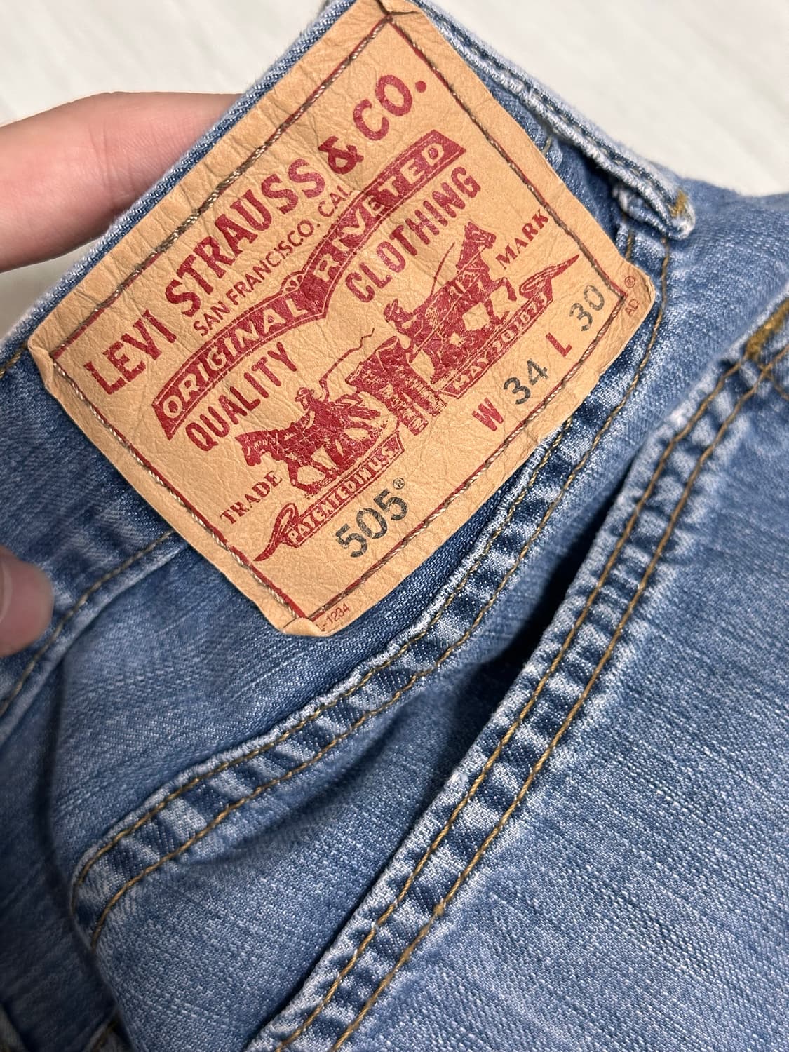 리바이스 505 스트레이트 핏 데님 상품이미지3