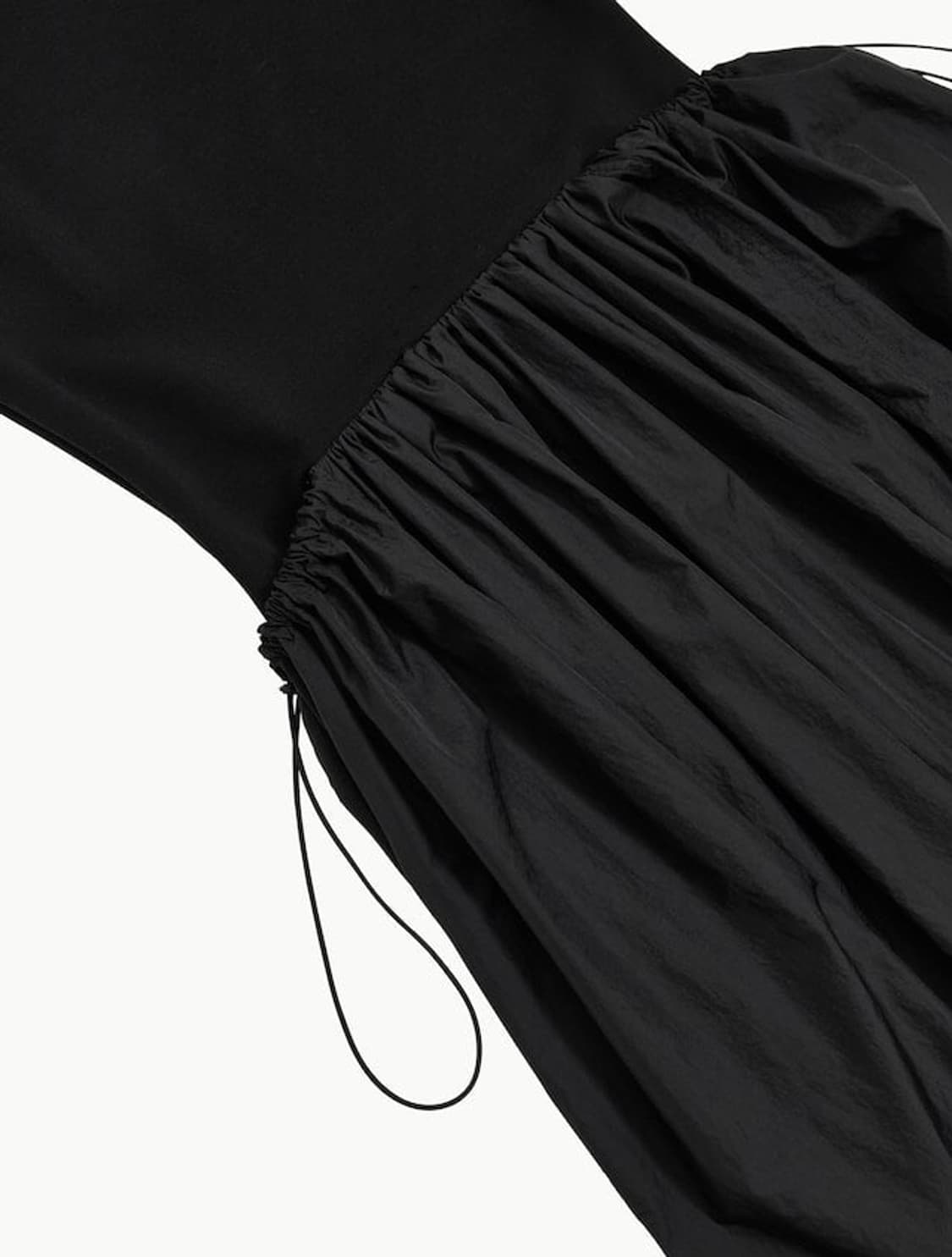 아모멘토 시어 저지 롱원피스 블랙 상품이미지4