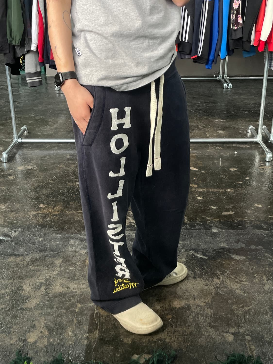 홀리스터 빅로고 트레이닝 팬츠 상품이미지5