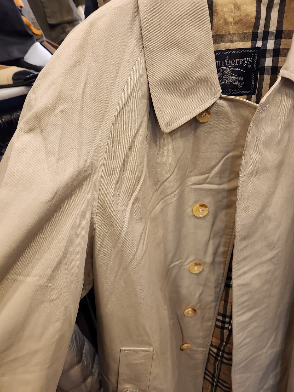버버리 싱글코트 상품이미지3