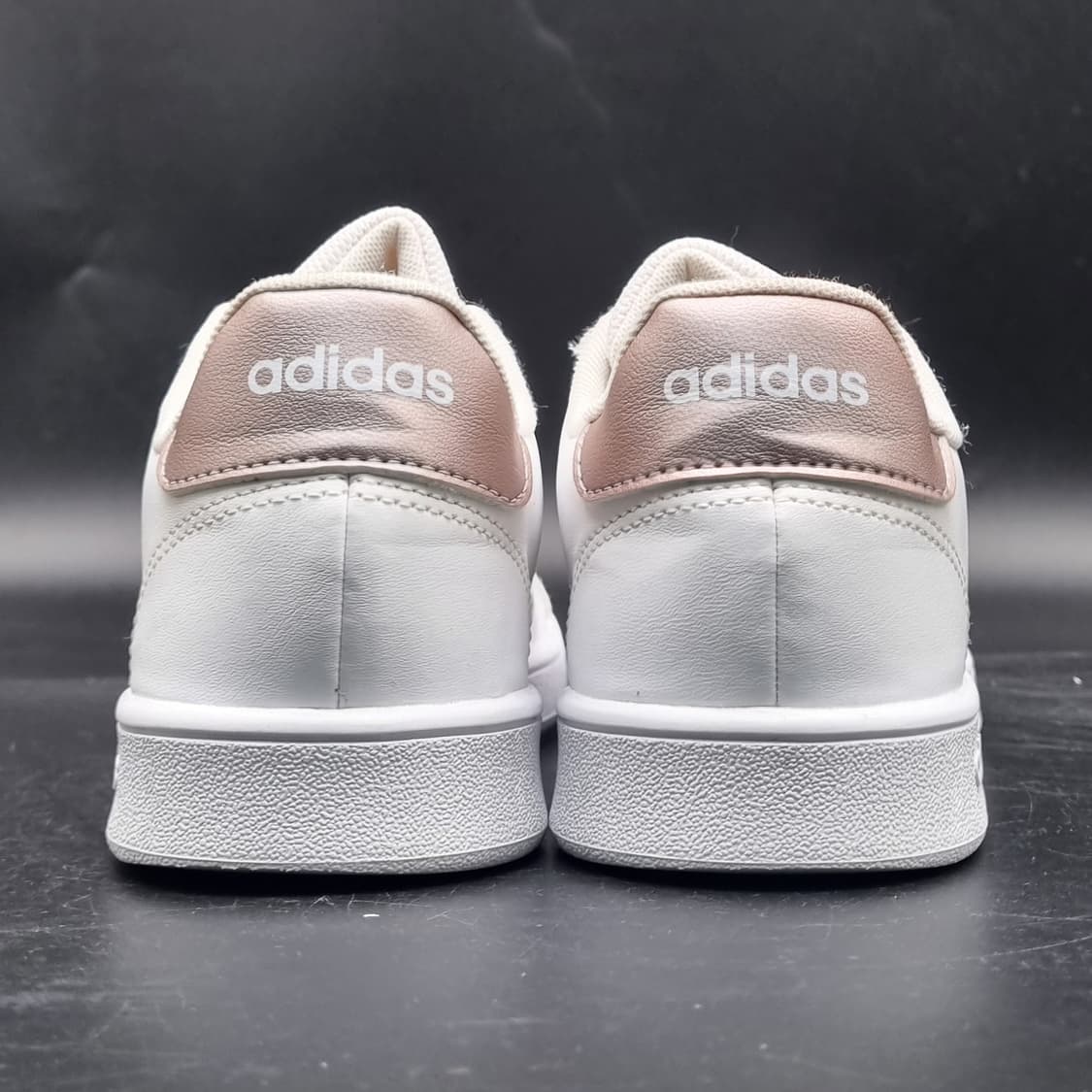 아디다스 그랜드코트 스니커즈250 상품이미지4