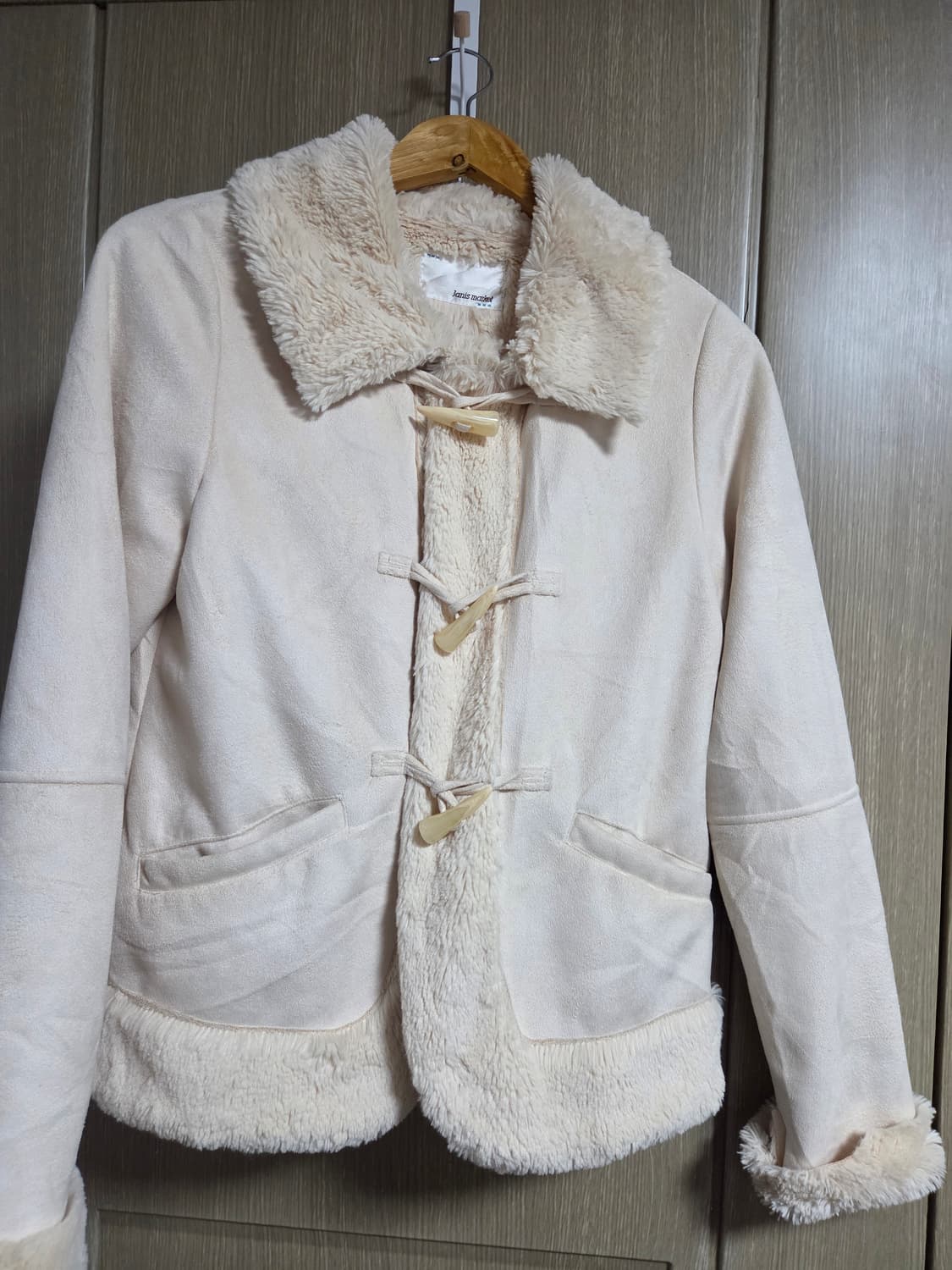 떡볶이 무스탕 페어리 코트 상품이미지3