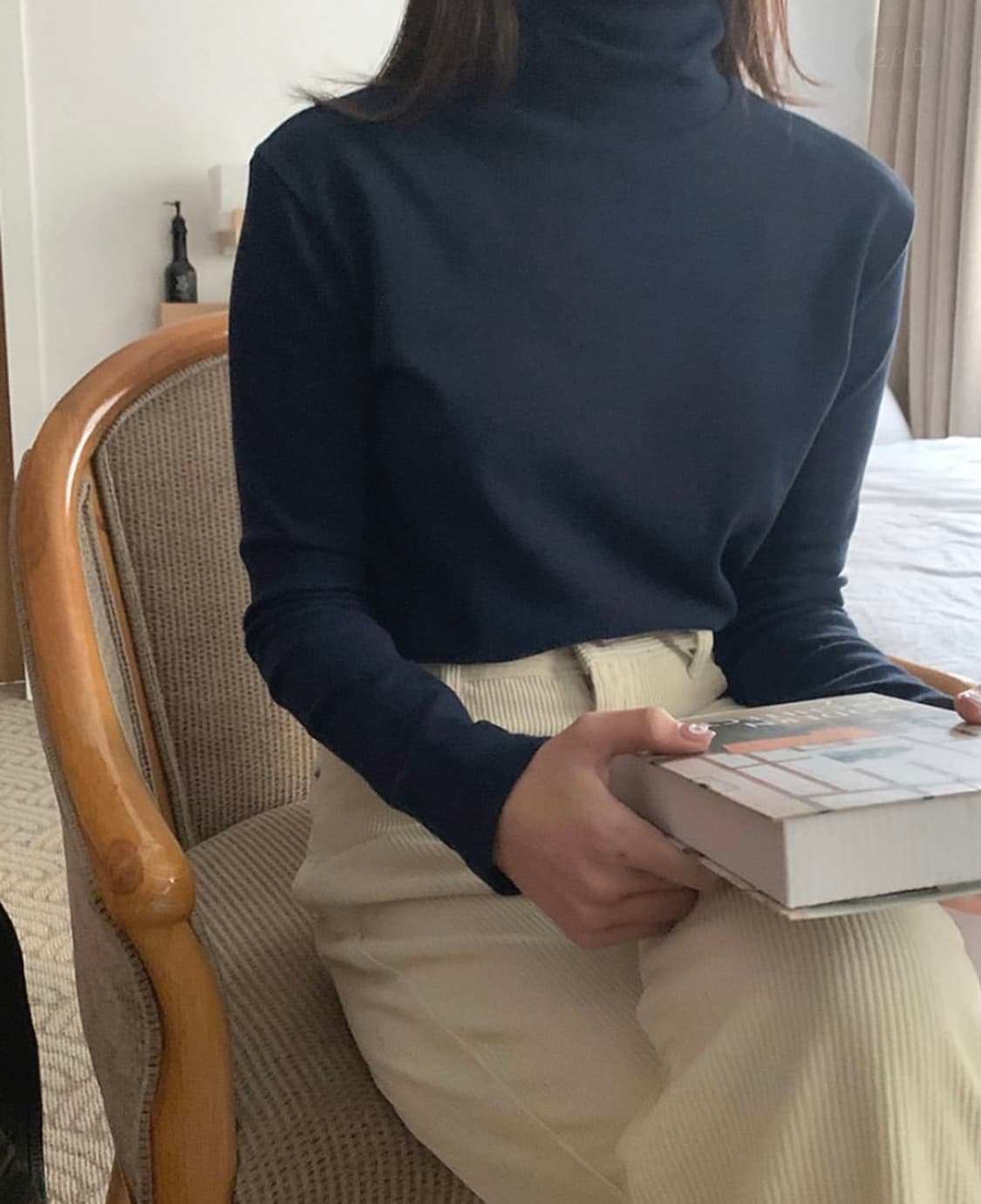 [새상품] 가내스라 라이트 노멀 폴라티셔츠 네이비 상품이미지2
