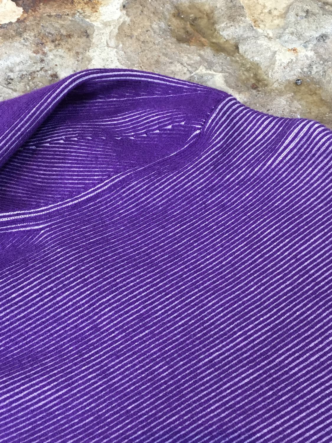 르마드 투톤 사선 라운드 니트 상품이미지4