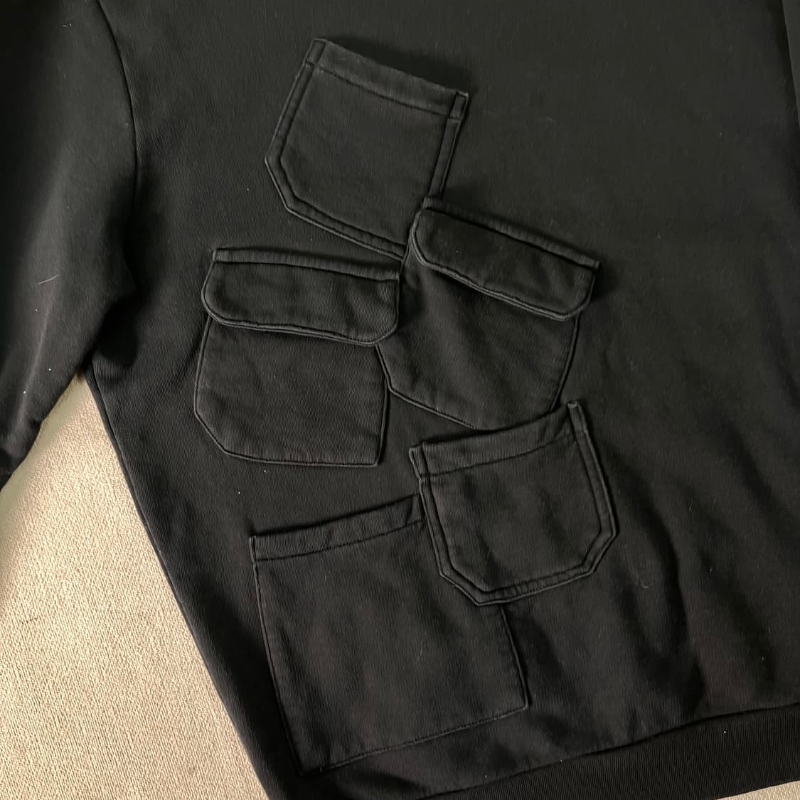 100 msgm 엠에스지엠 멀티 포켓 맨투맨 상품이미지3