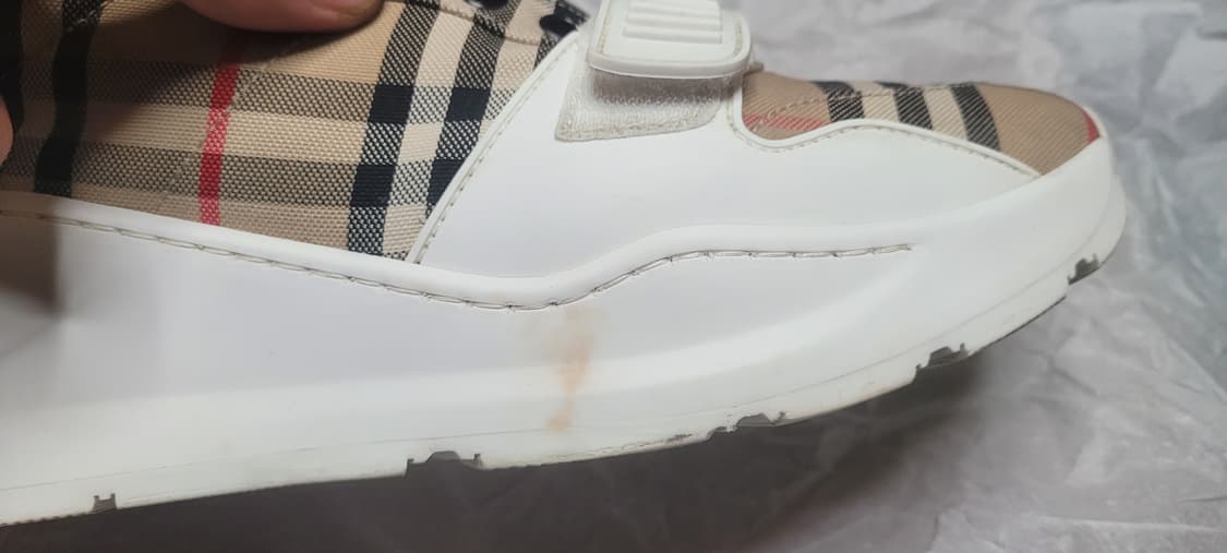 버버리 빈티지 체크 스니커즈 42/270 상품이미지3